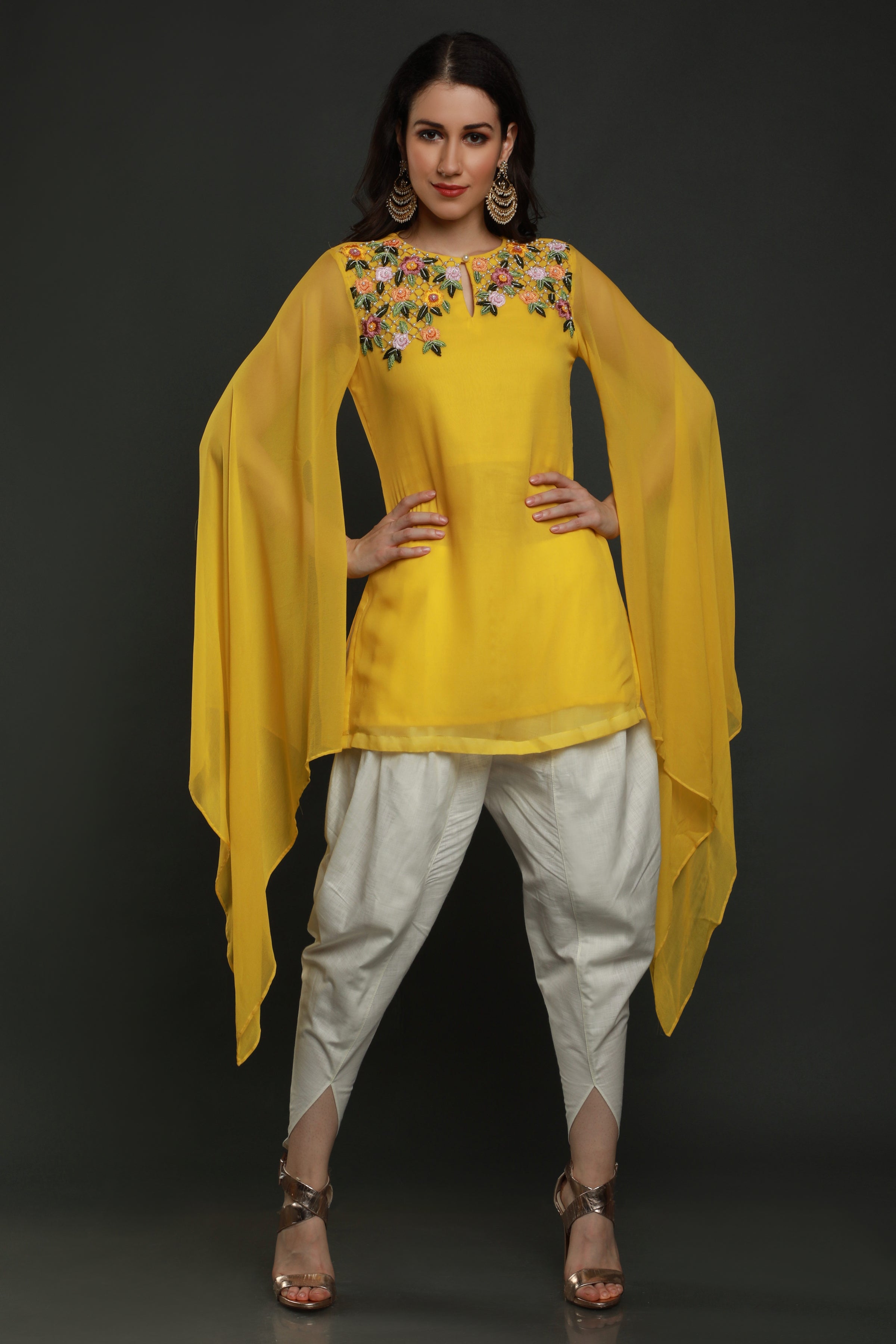 Amarillo Short Kurta with Dhoti