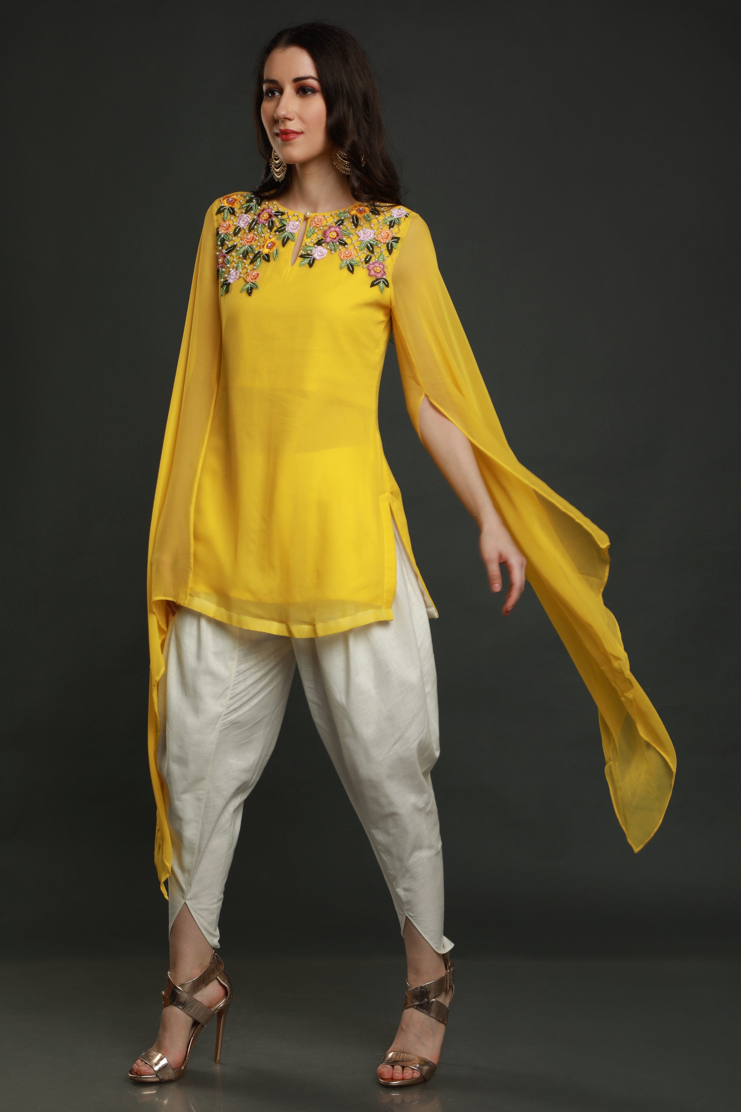 Amarillo Short Kurta with Dhoti