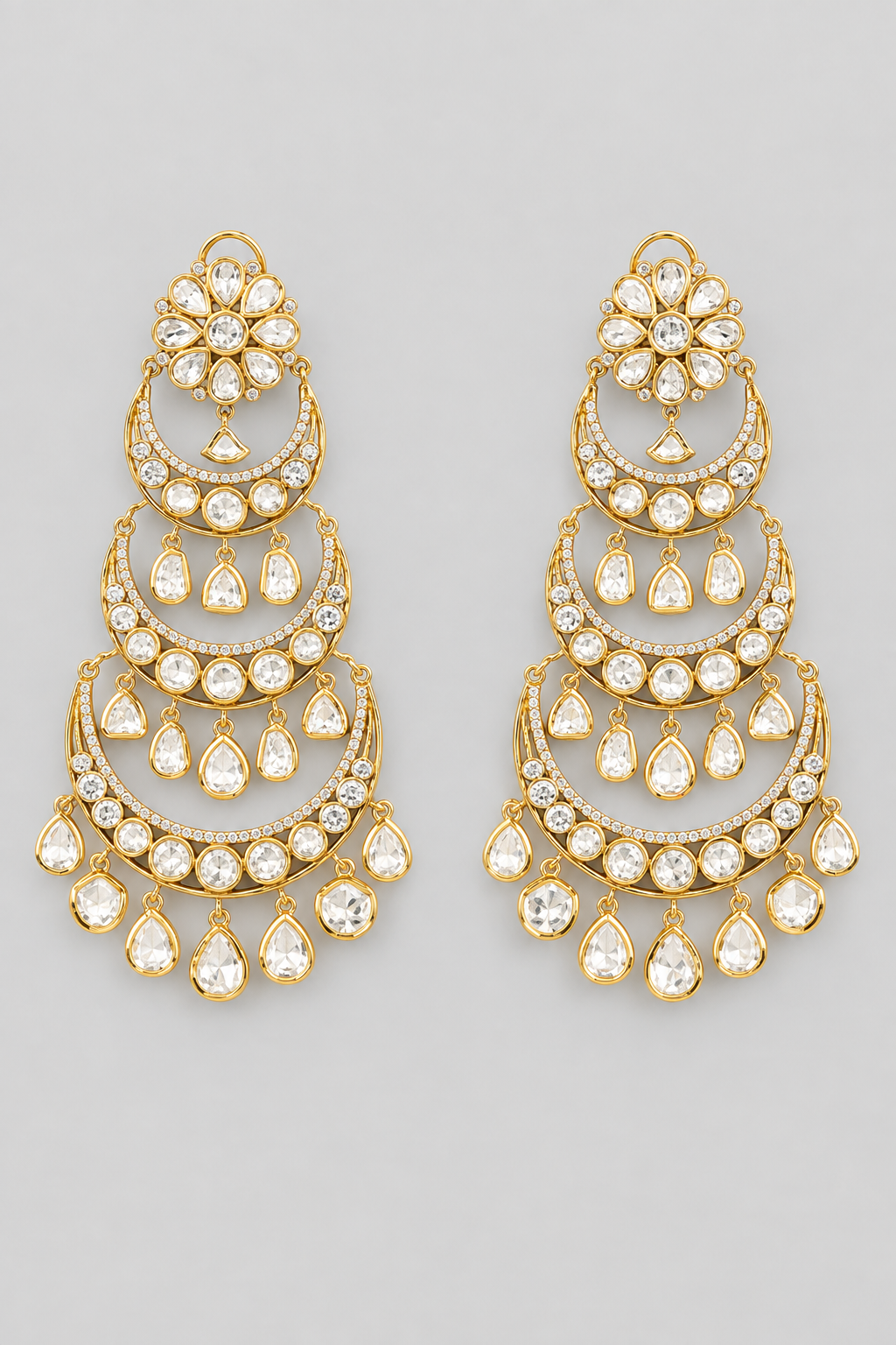 Bold and dramatic pair of kundan polki chaandbalis