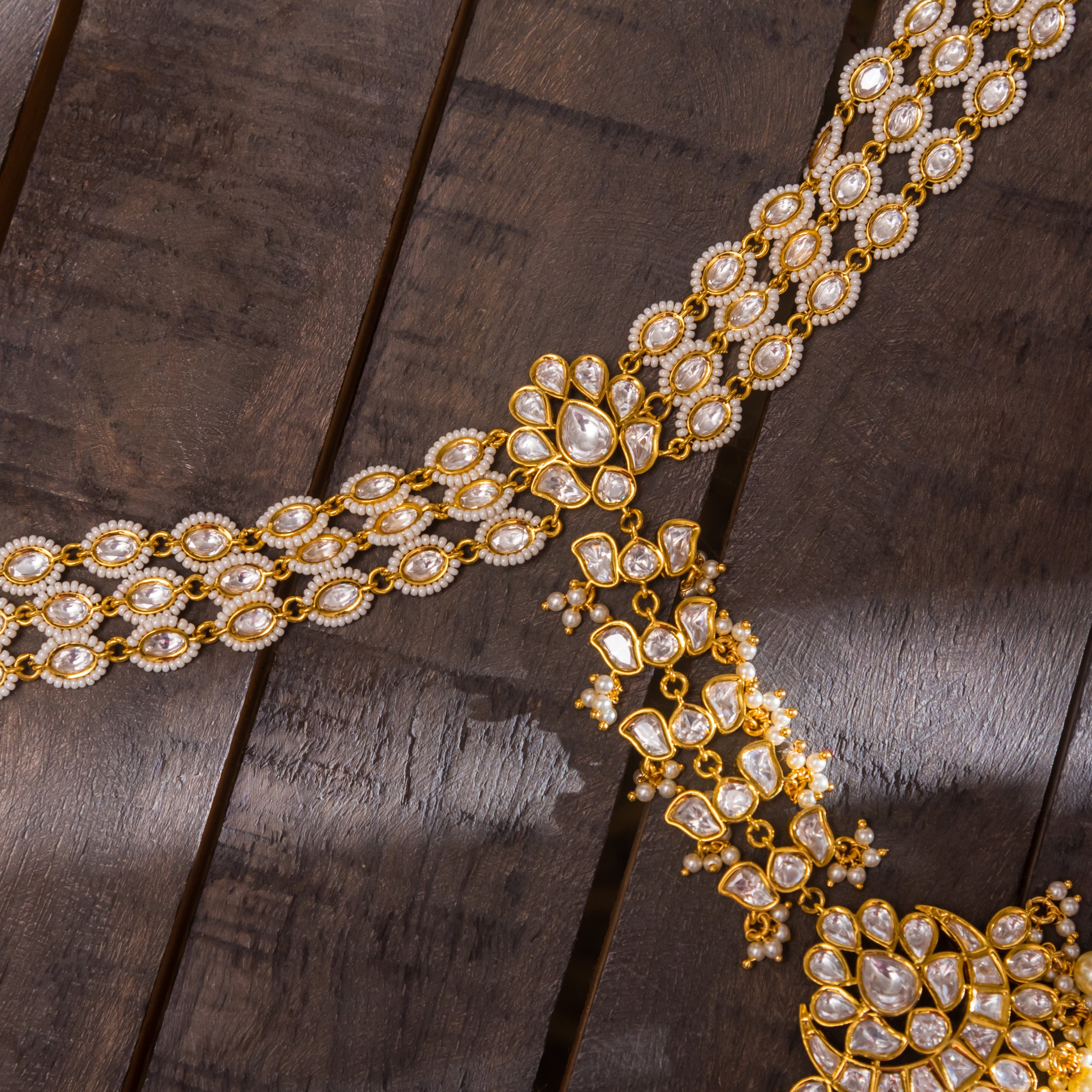 Siya Kundan Sheeshpatti