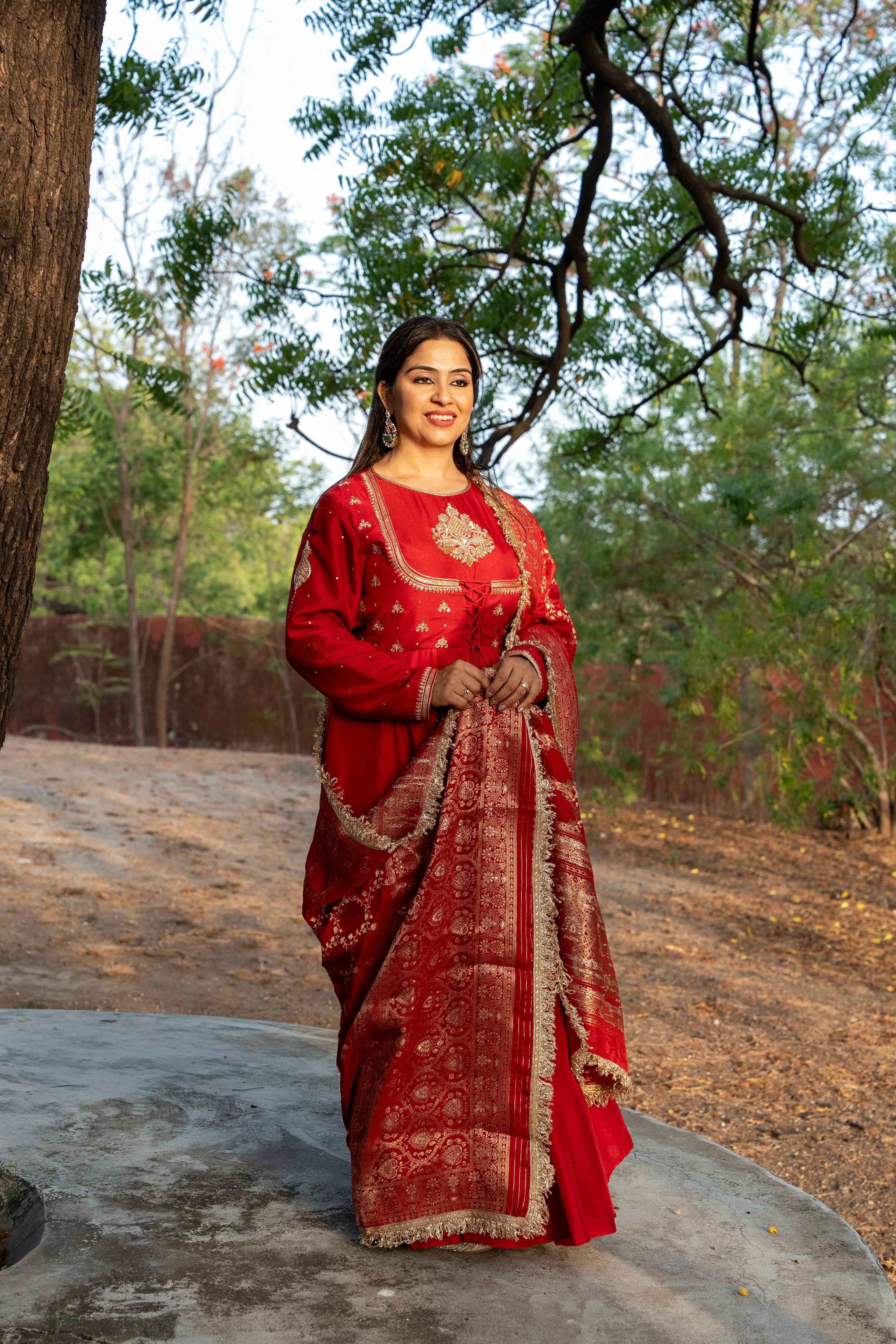 Red double yoke suit set with dupatta