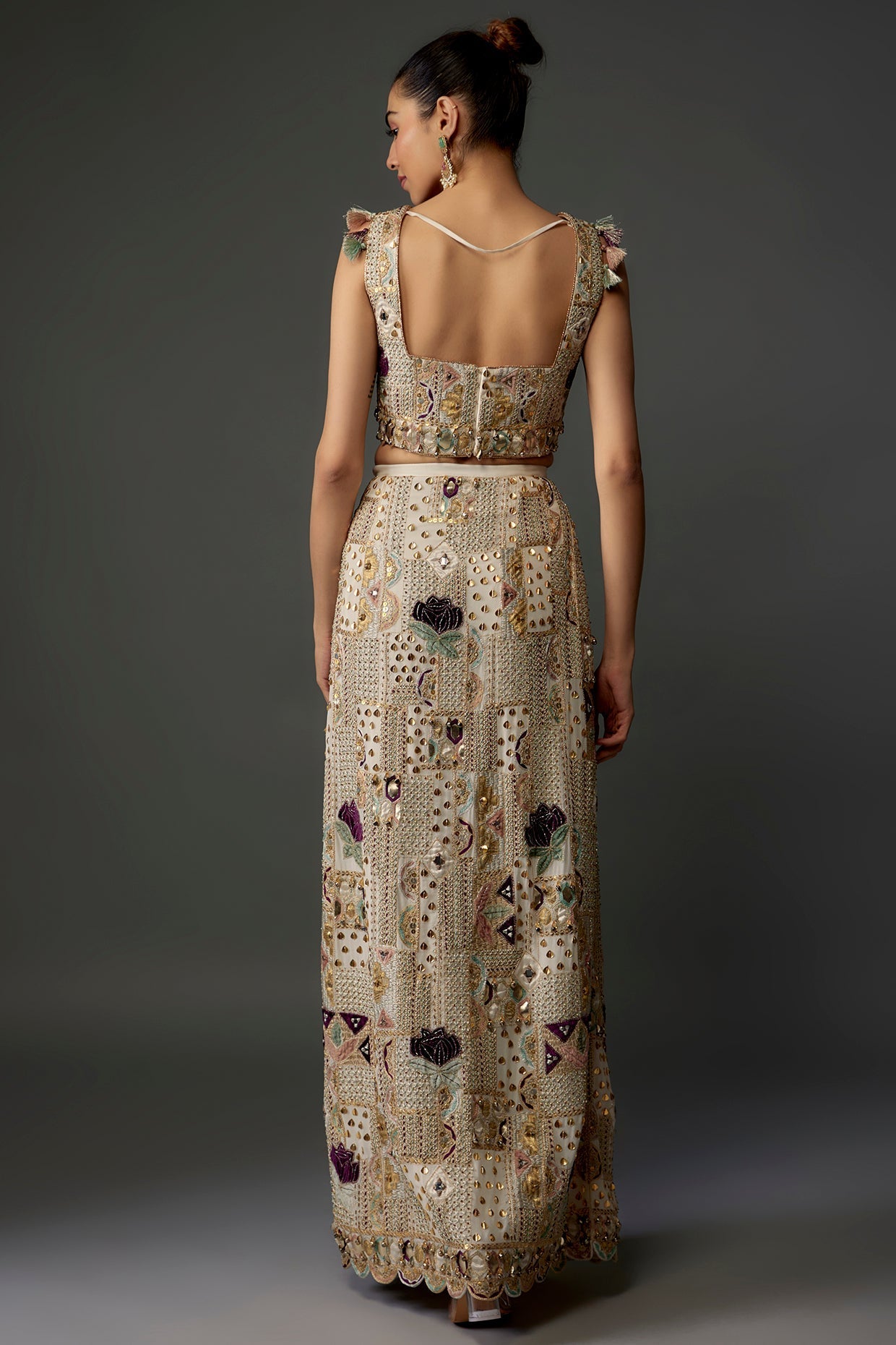 Off-White Embroidered Choli And Skirt With Dupatta