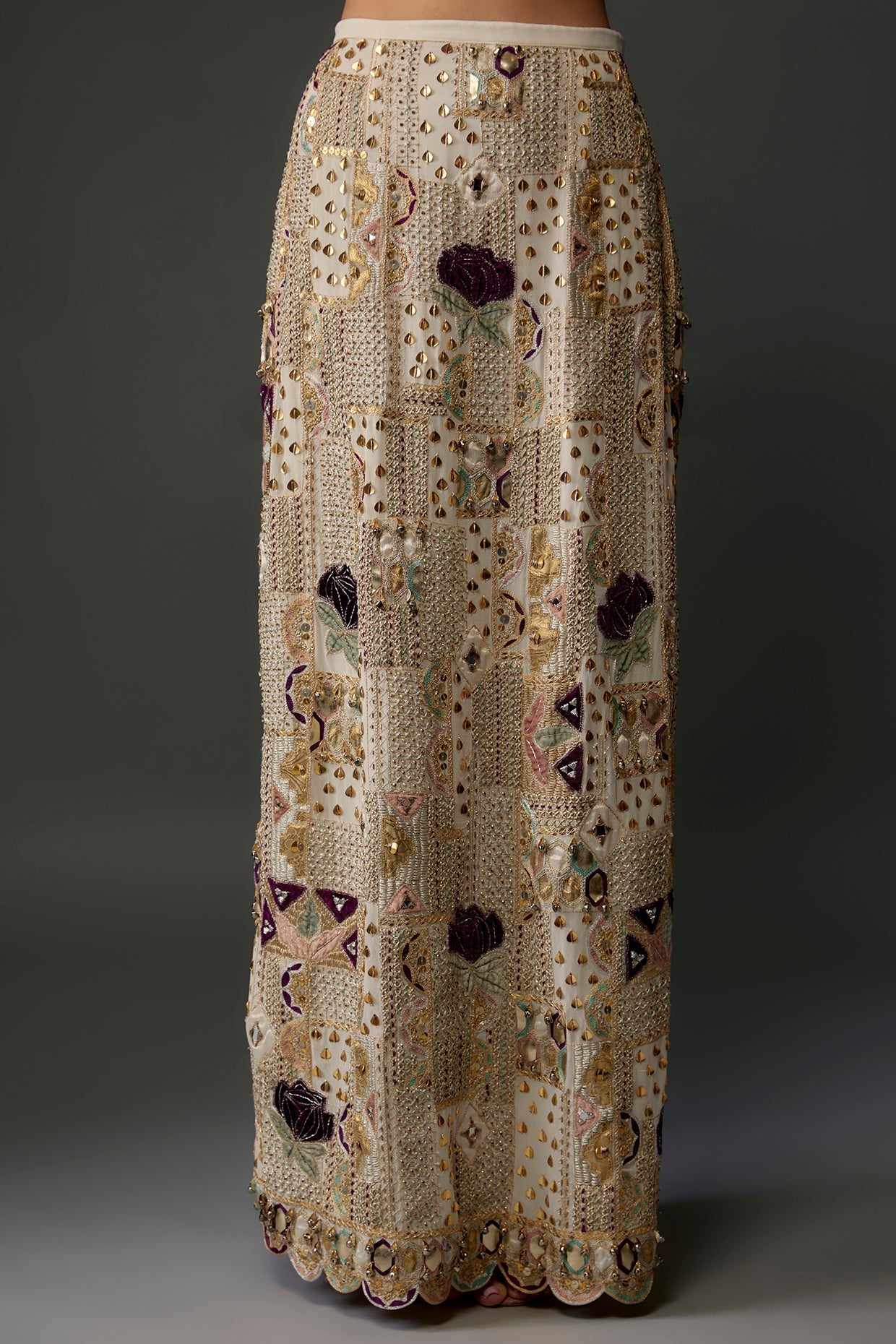 Off-White Embroidered Choli And Skirt With Dupatta