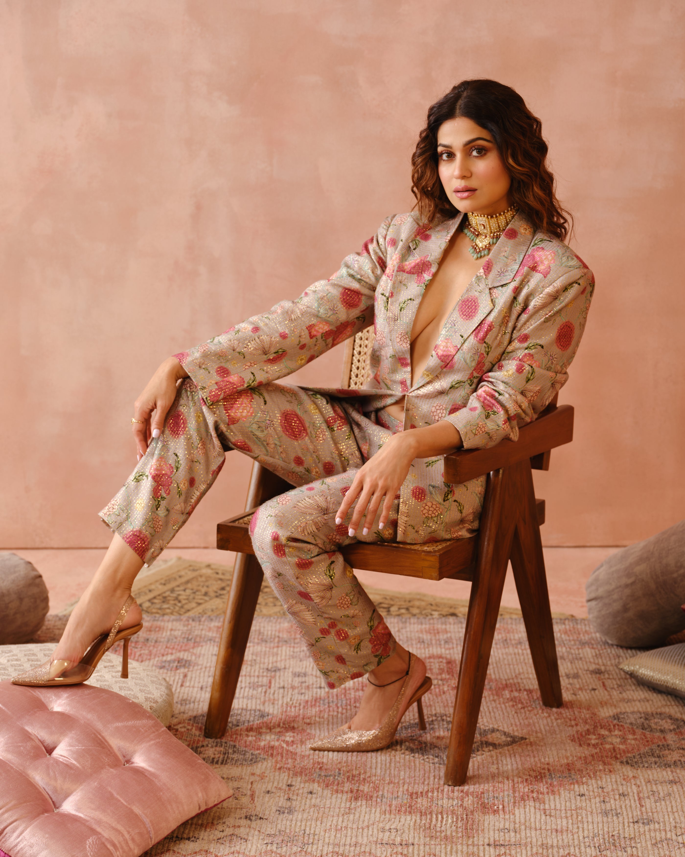 Grey gulbagh print blazer with bustier and pant