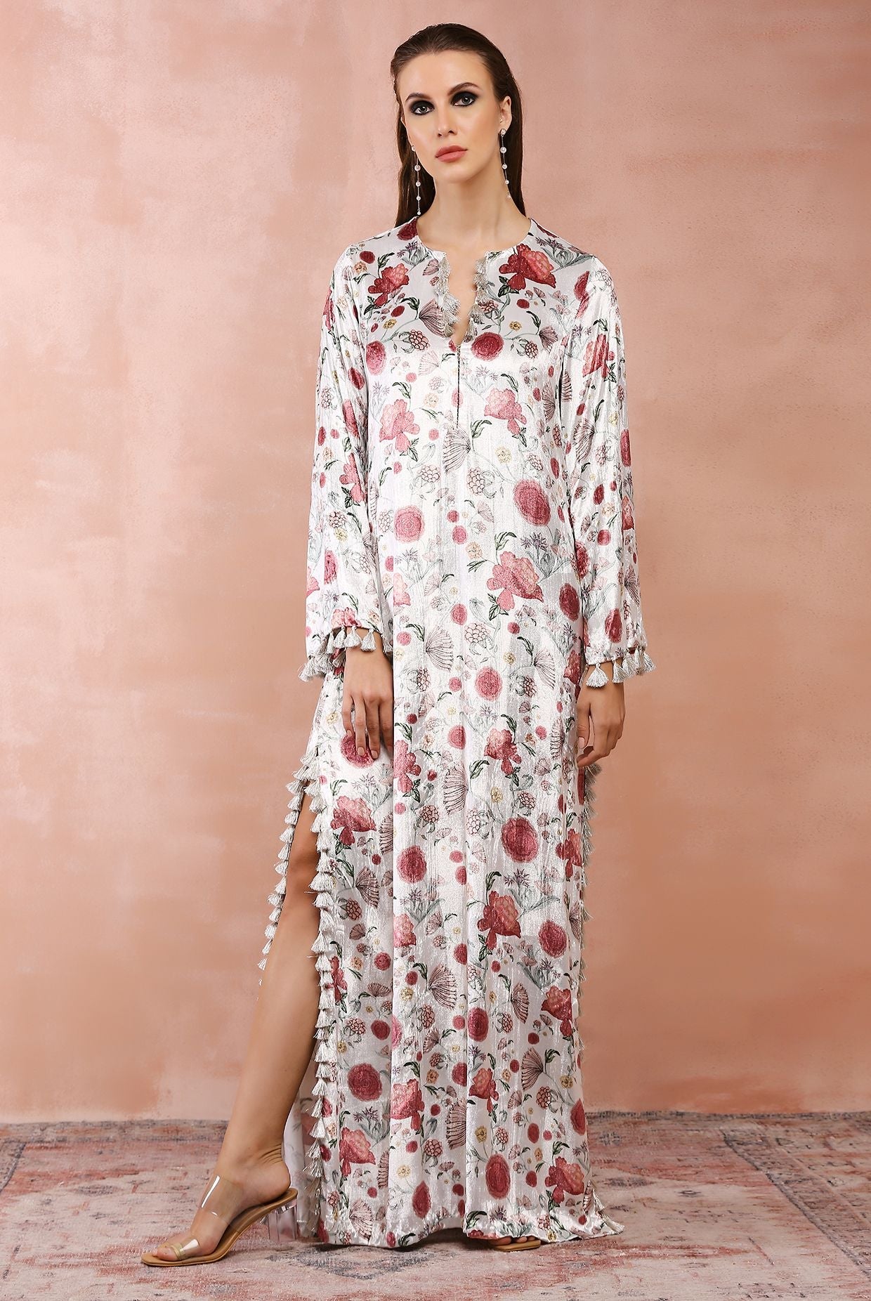 White gulbagh print kaftan with belt