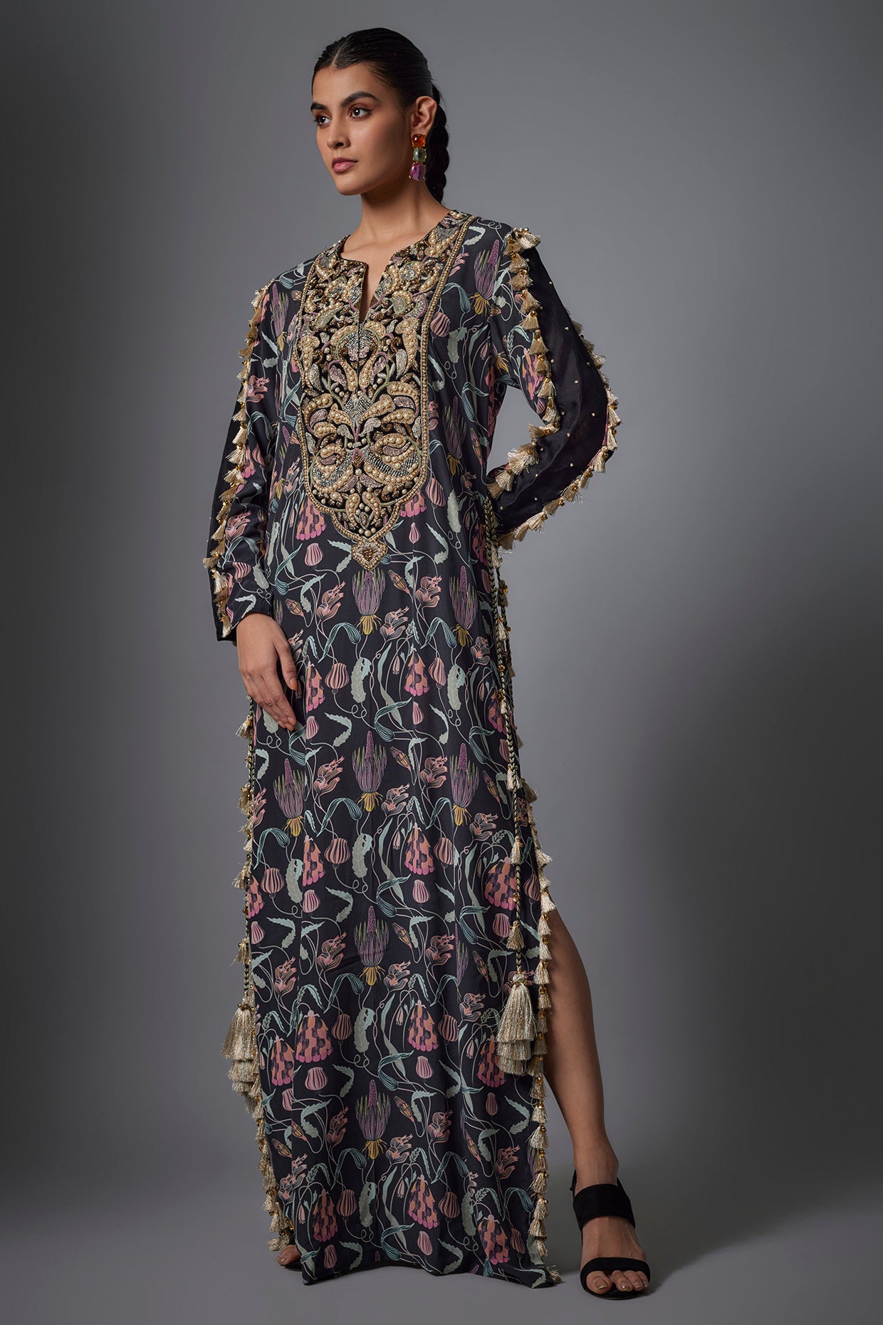 Black Island Escape Print Crepe Embroidered Yoke Beyza Kaftan.