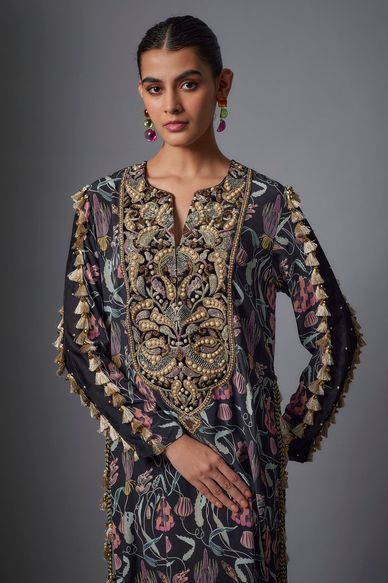 Black Island Escape Print Crepe Embroidered Yoke Beyza Kaftan.