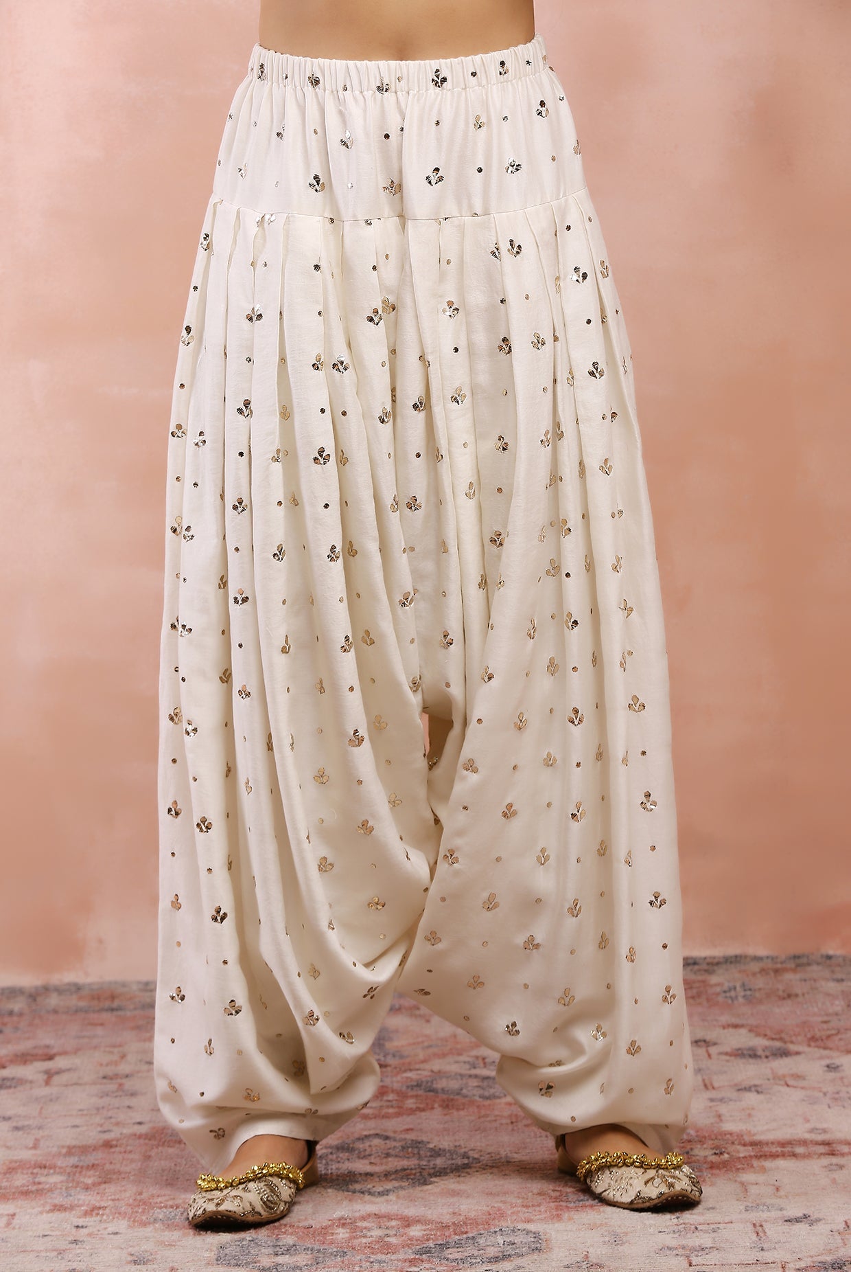 Off white embroidered kalidar kurta with salwaar and dupatta