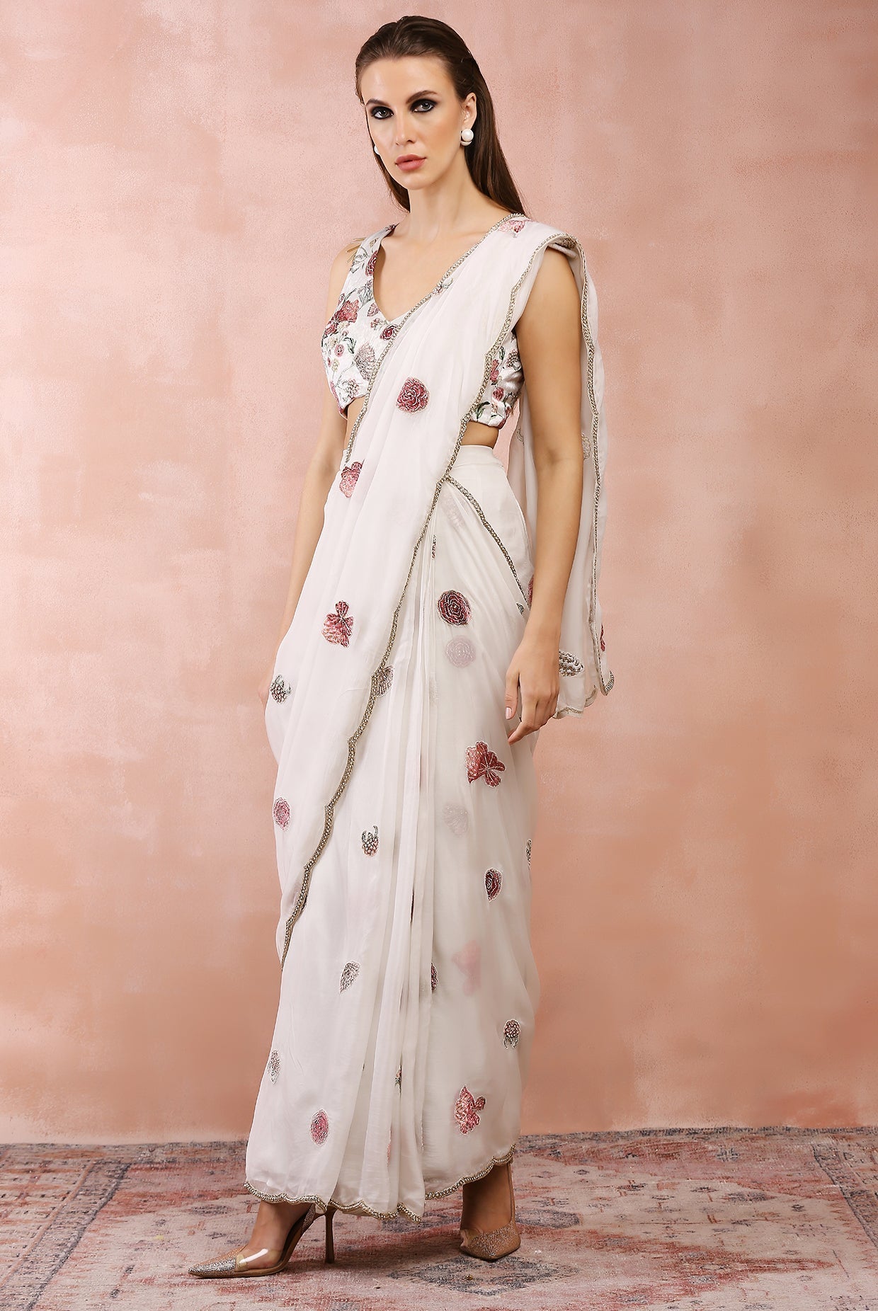 Off White Gulbagh Embroidered Choli With Pre-stitched Saree