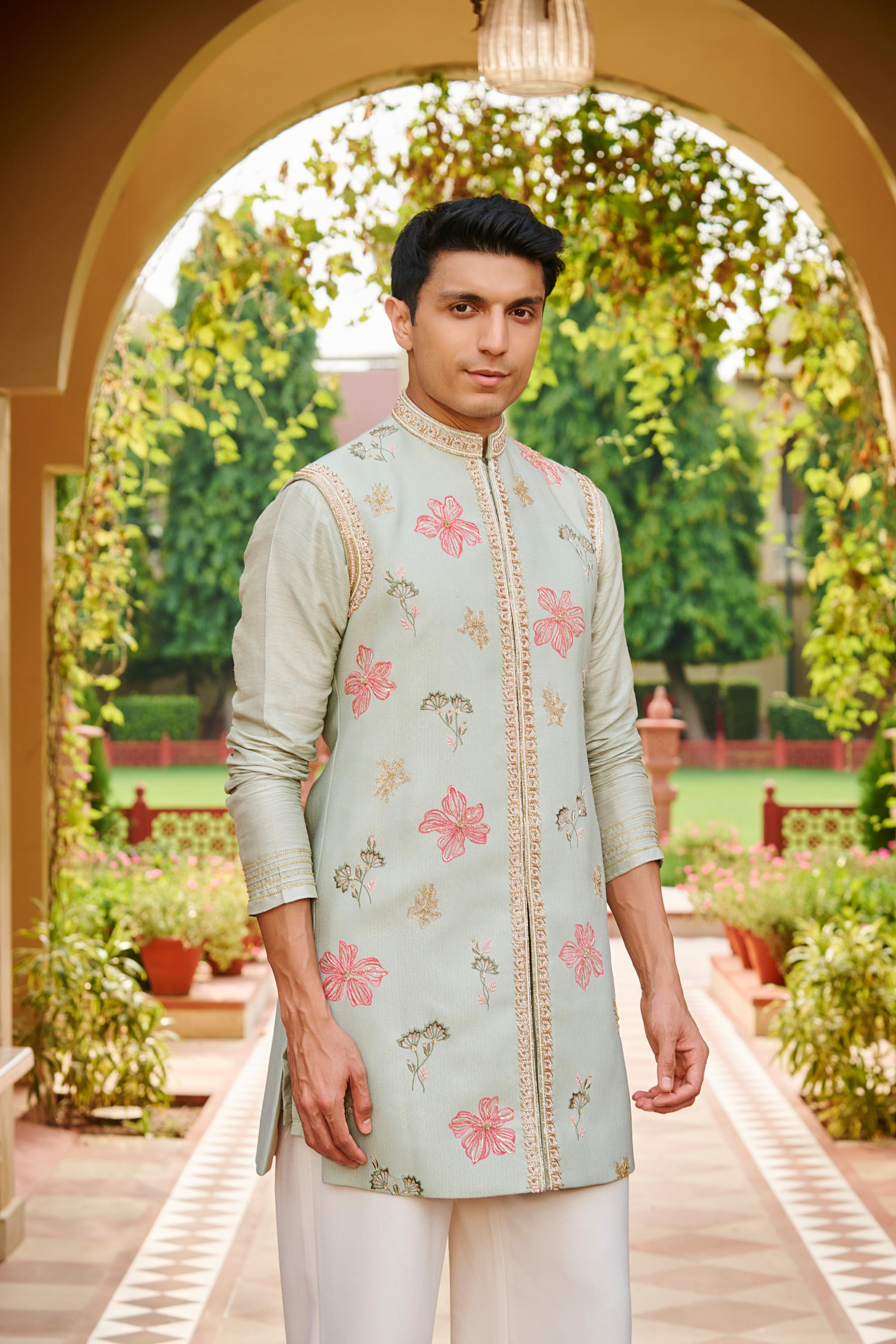 sehaj sleeveless Sherwani Set