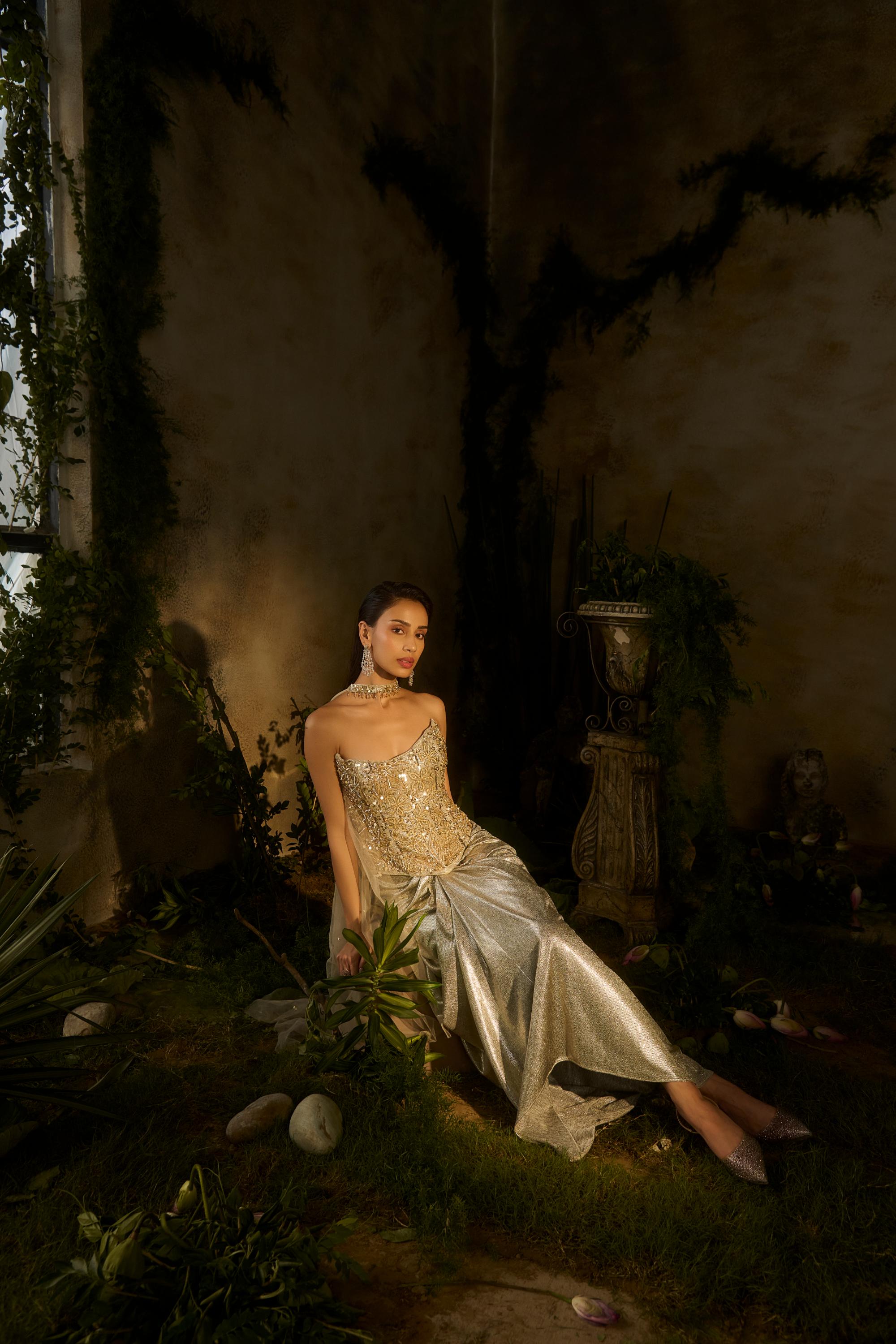 LUNARIA DRAPE SKIRT SET