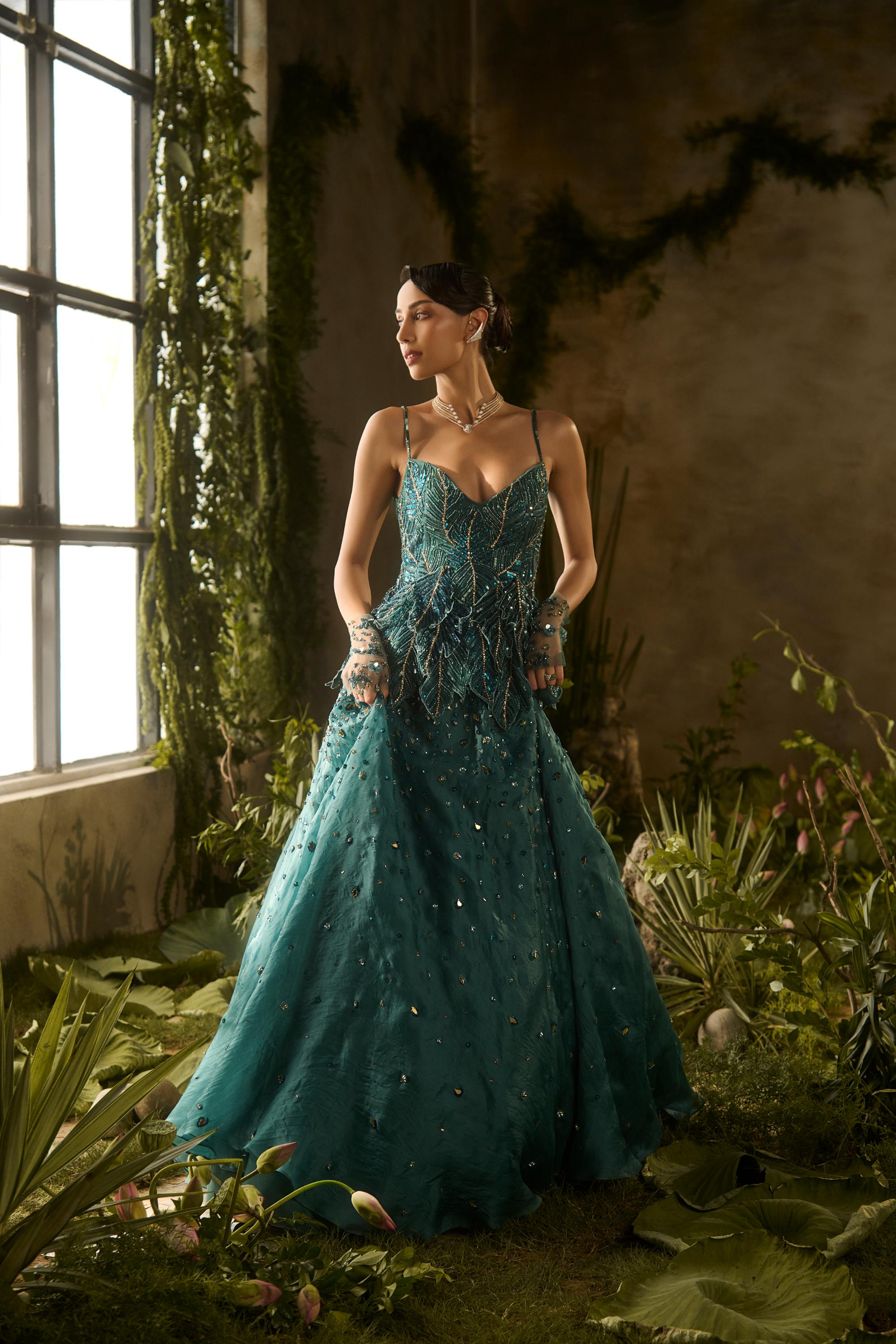 ENIGMA LEHENGA SET