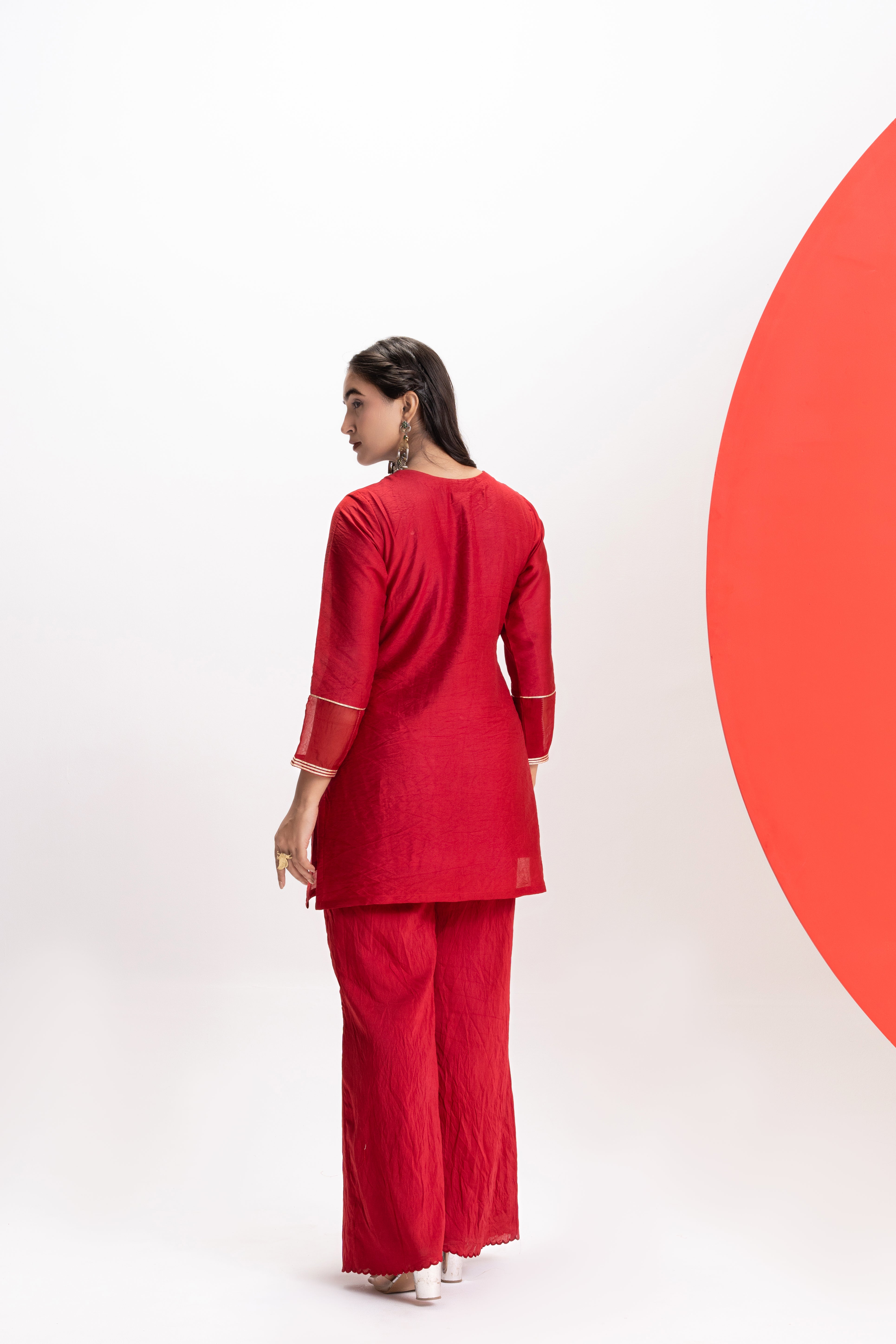 RED FESTIVE 2-PIECE SET