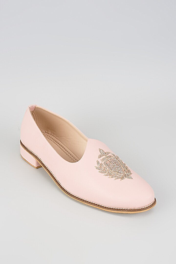 Pink Royal Crest Embroidered Juttis