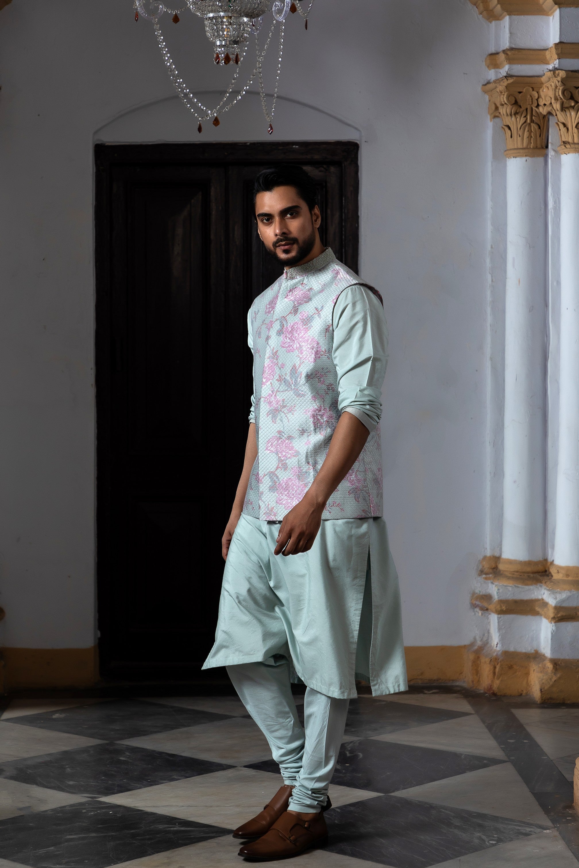 Regal Essence Kurta Set