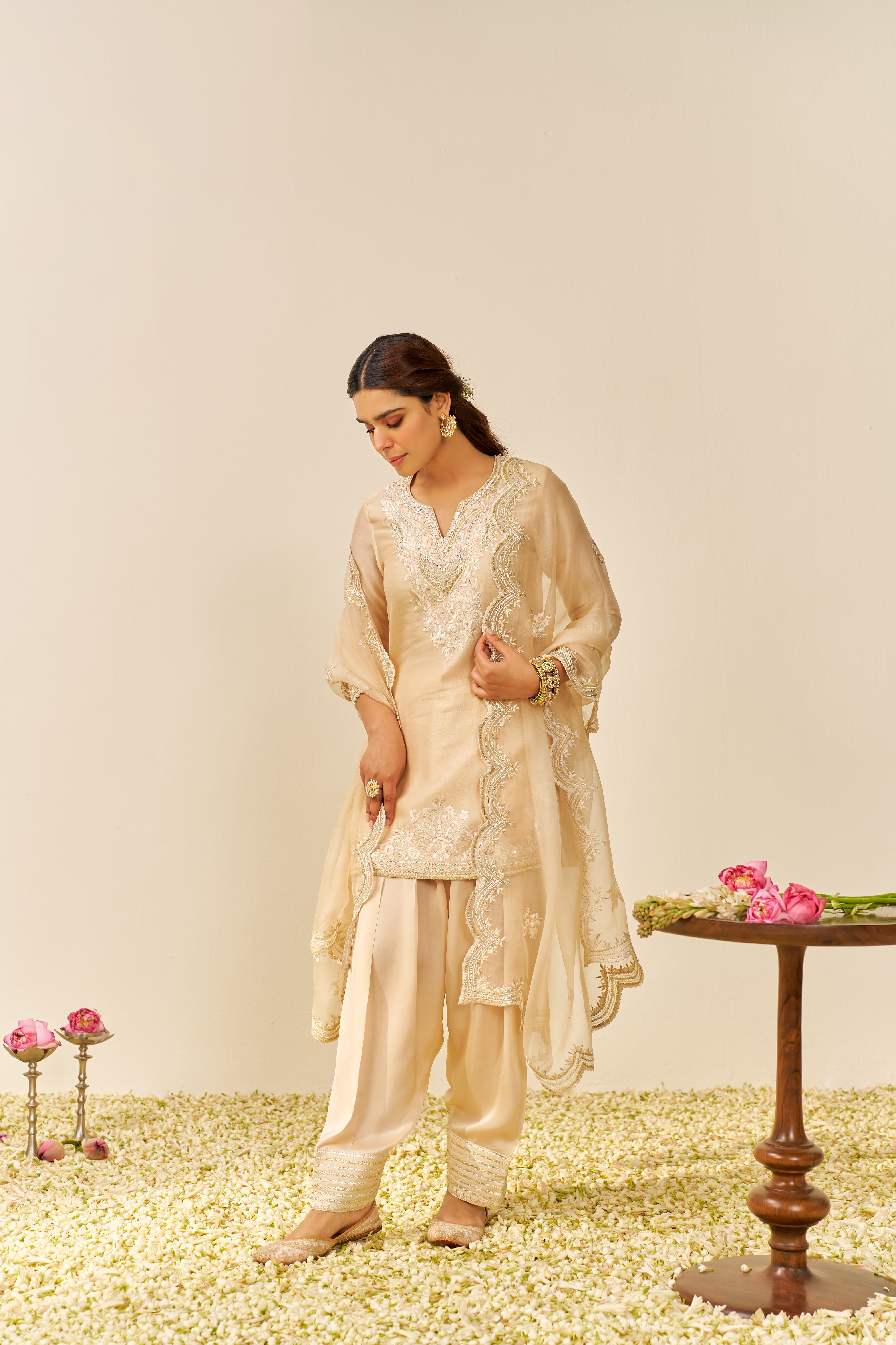HANIYA - SHORT KURTA WITH SALWAR