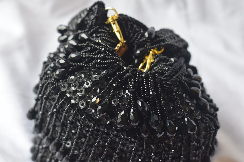 SHAYNA BUCKET BAG-BLACK