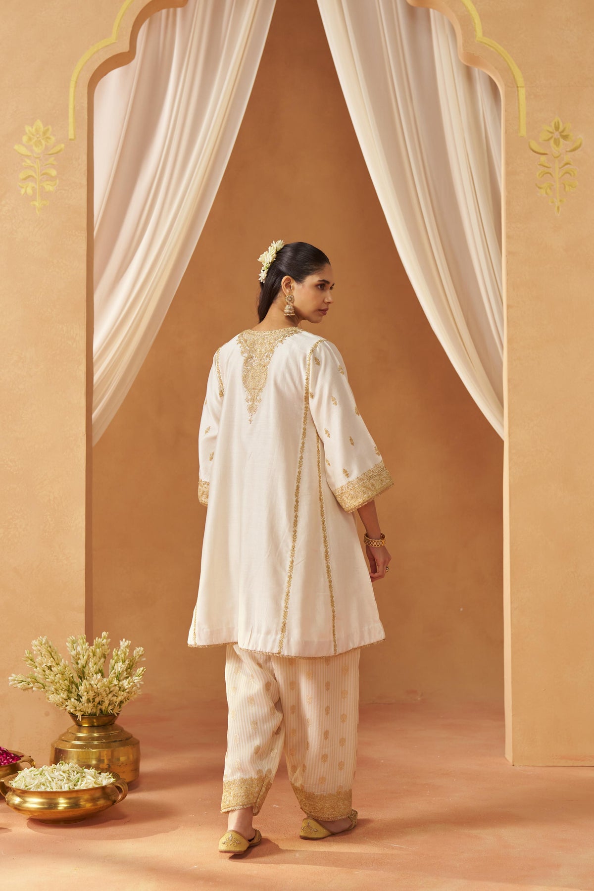Maahgul Daisy Ivory Kalidaar Chauga with Salwar and Dupatta