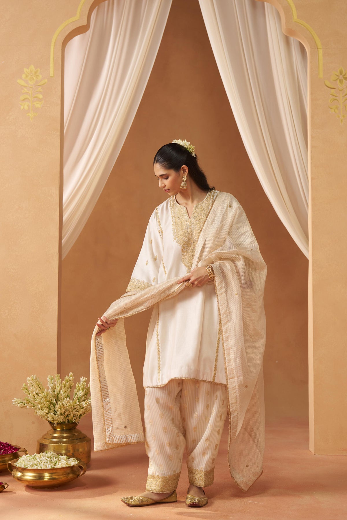 Maahgul Daisy Ivory Kalidaar Chauga with Salwar and Dupatta