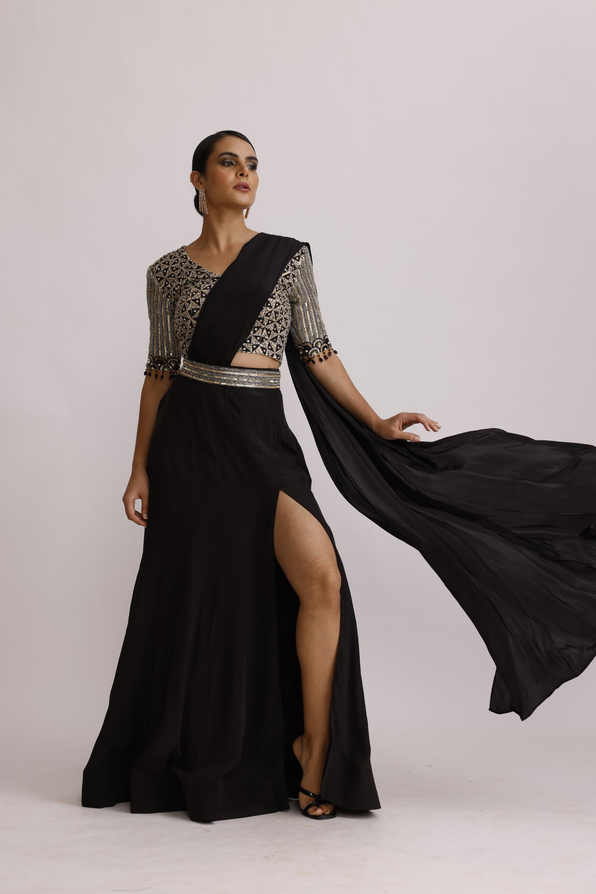 BLACK AJRAKH BLOUSE WITH ONE SIDE SLIT AND PRE DRAPE PALLU SKIRT ALONG WITH BELT
