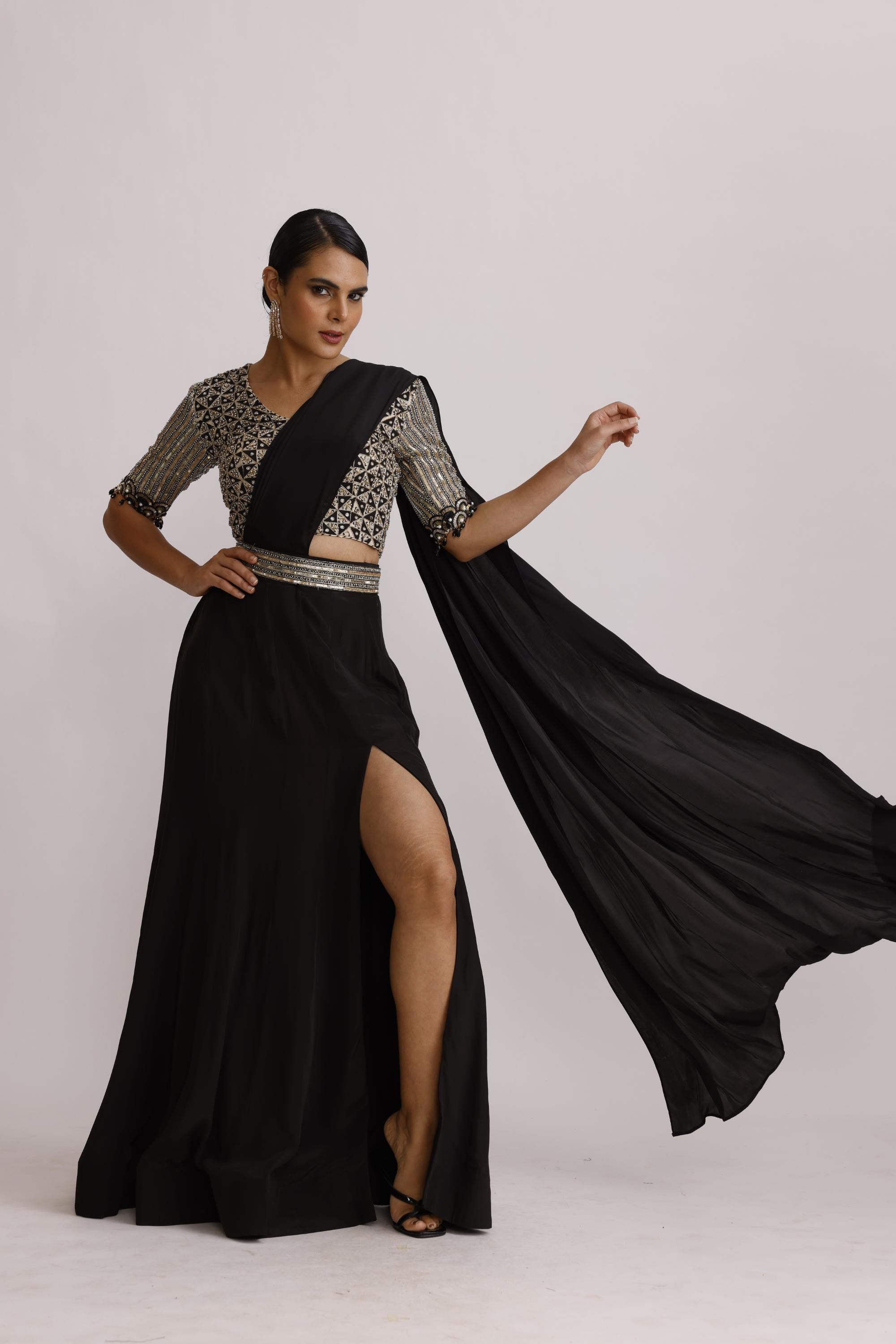 BLACK AJRAKH BLOUSE WITH ONE SIDE SLIT AND PRE DRAPE PALLU SKIRT ALONG WITH BELT