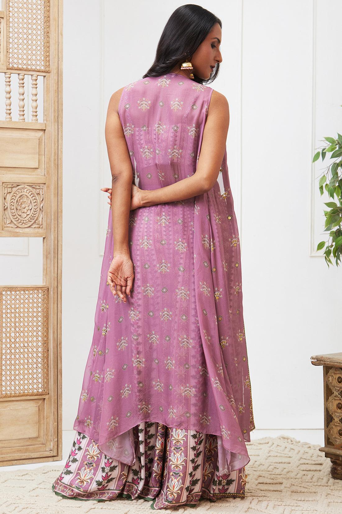 Tabriz Embroidered Co-Ord Set With Jacket