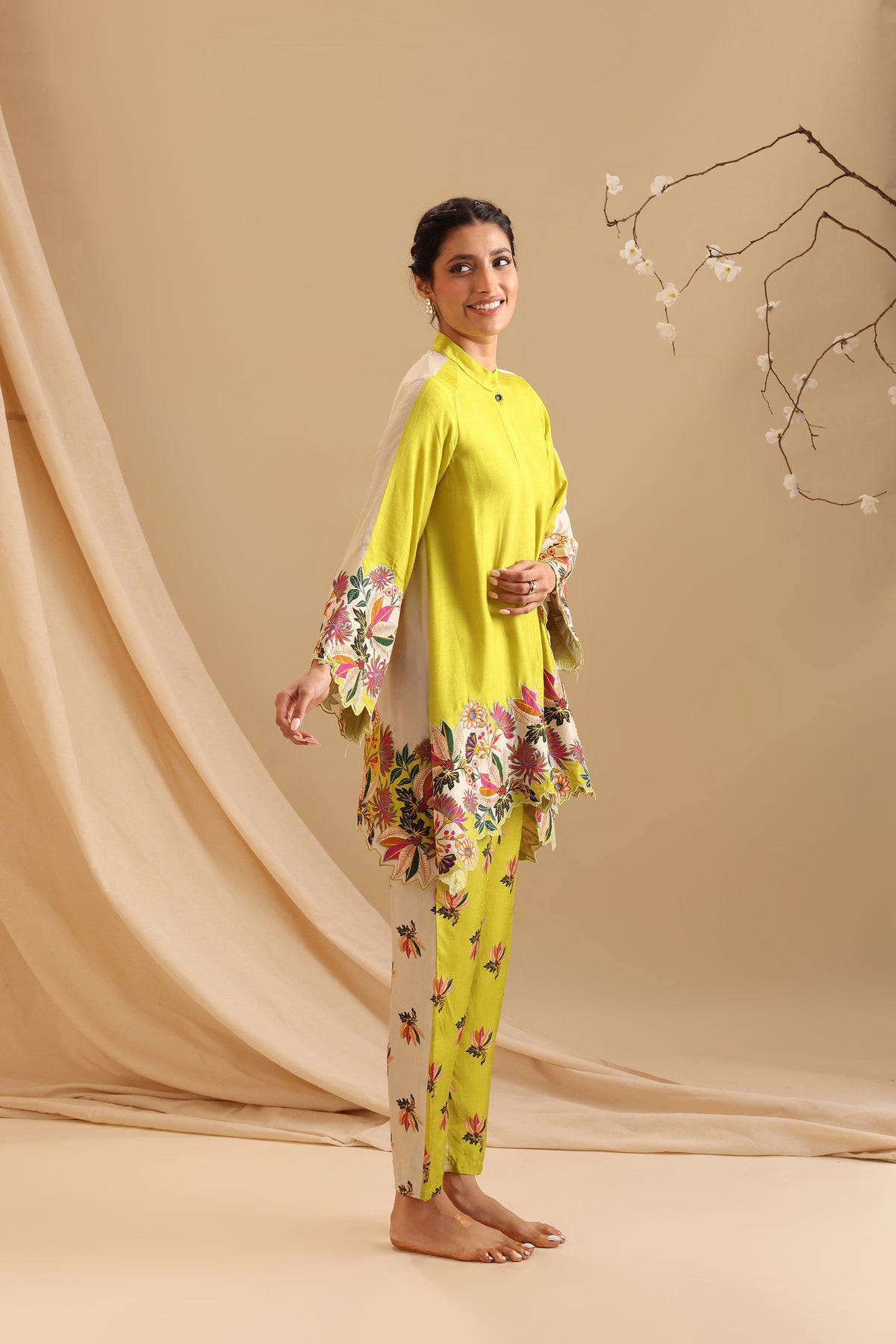 Aarani Embroidered Co-Ord Set