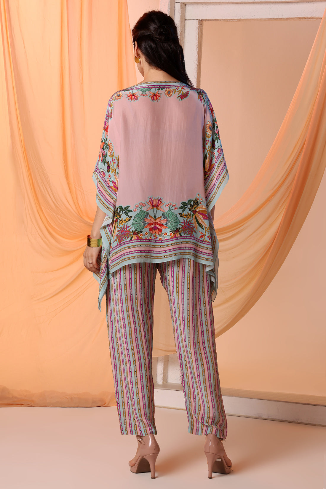 Arani Embellished Kafan set