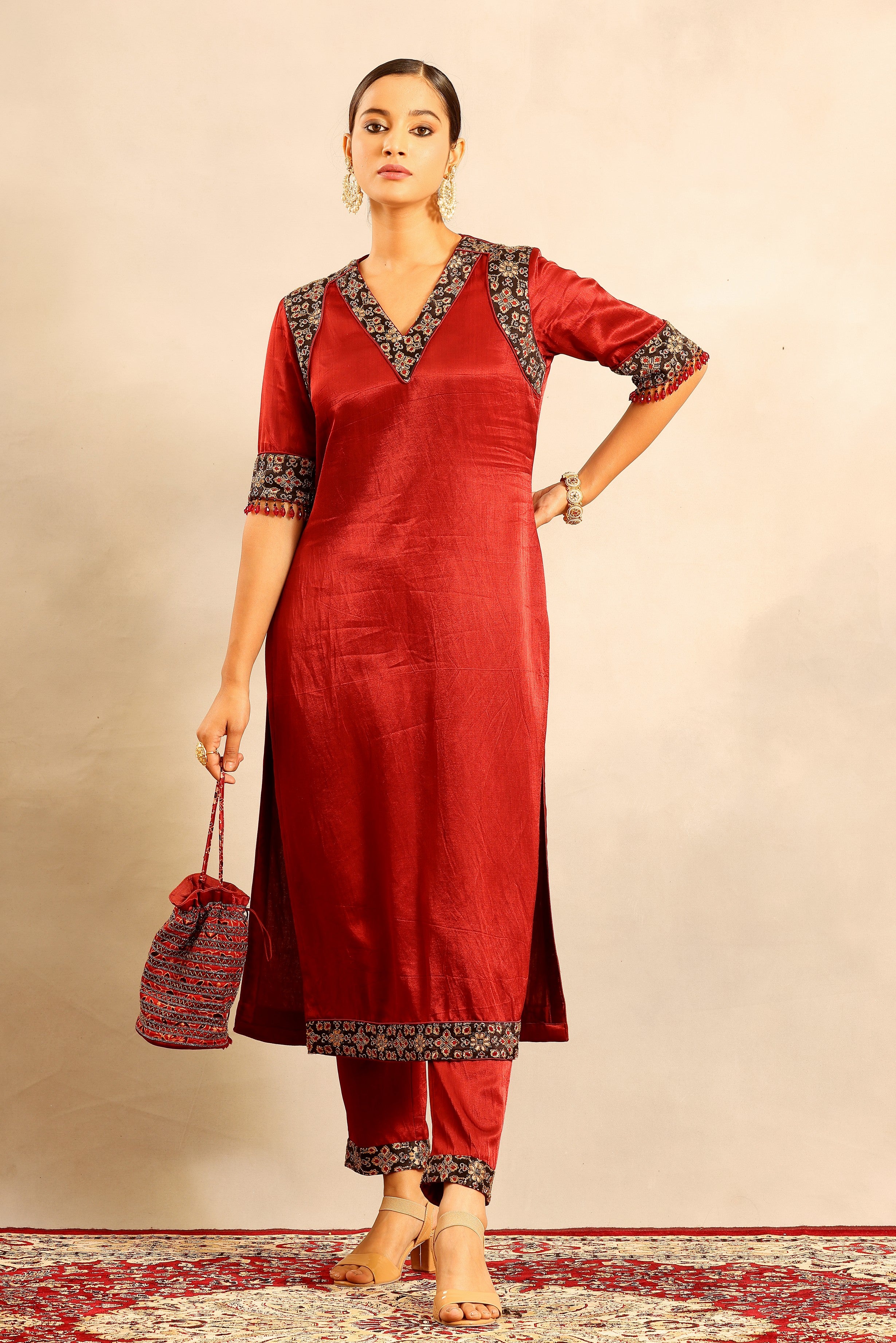 Maroon Ajrakh embellished kurta with pants