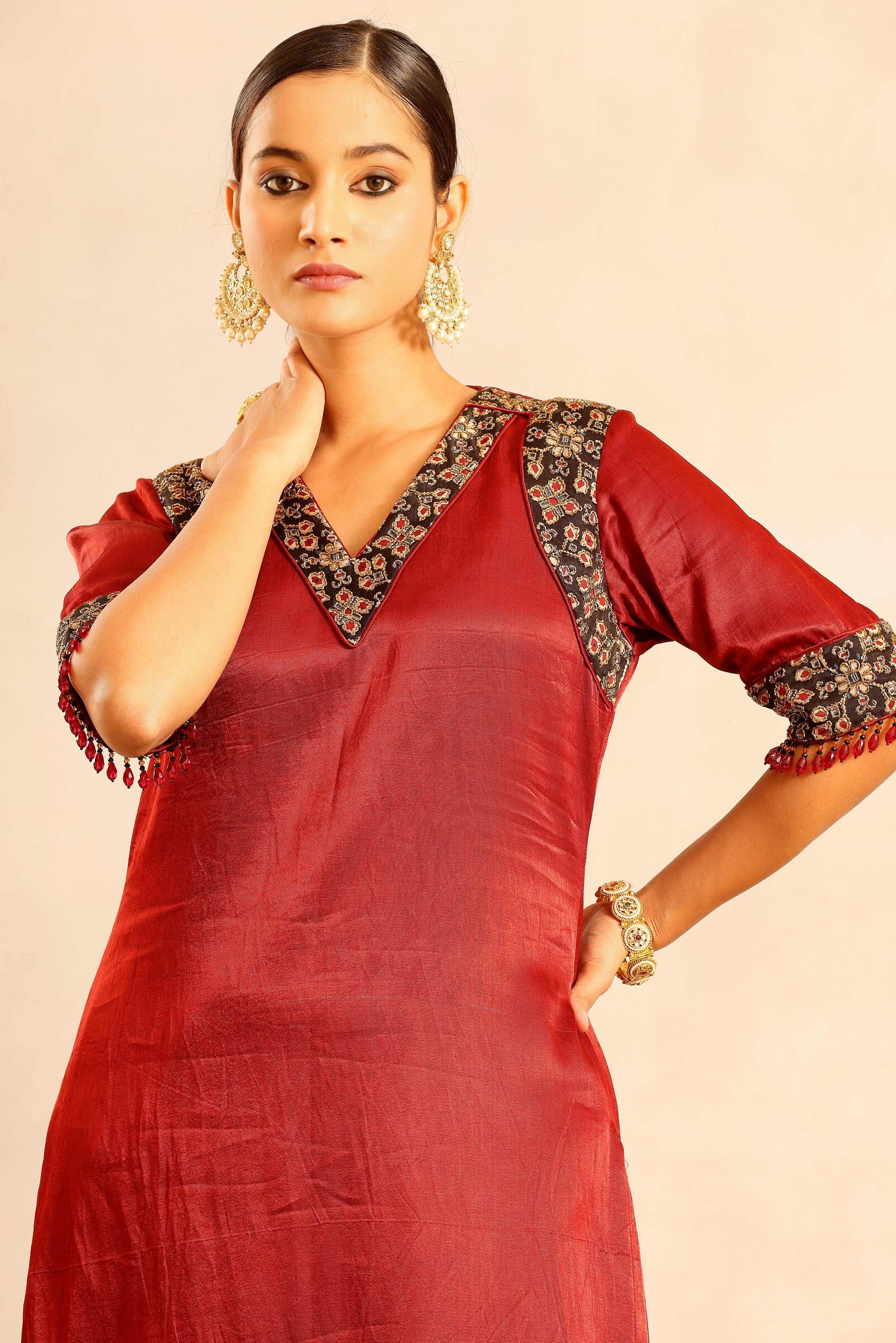 Maroon Ajrakh embellished kurta with pants
