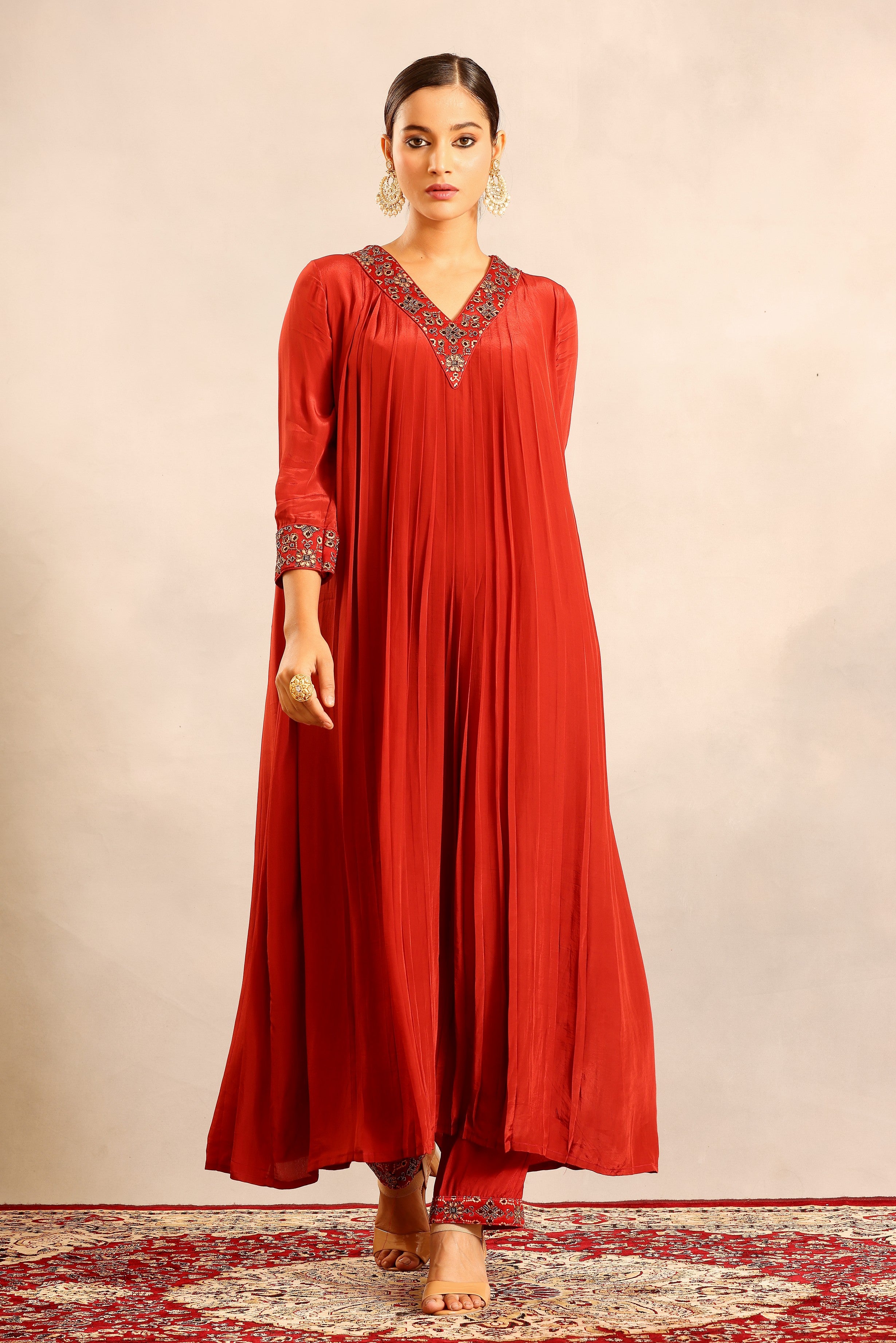 Scarlet red V neck gathered kurta with pants