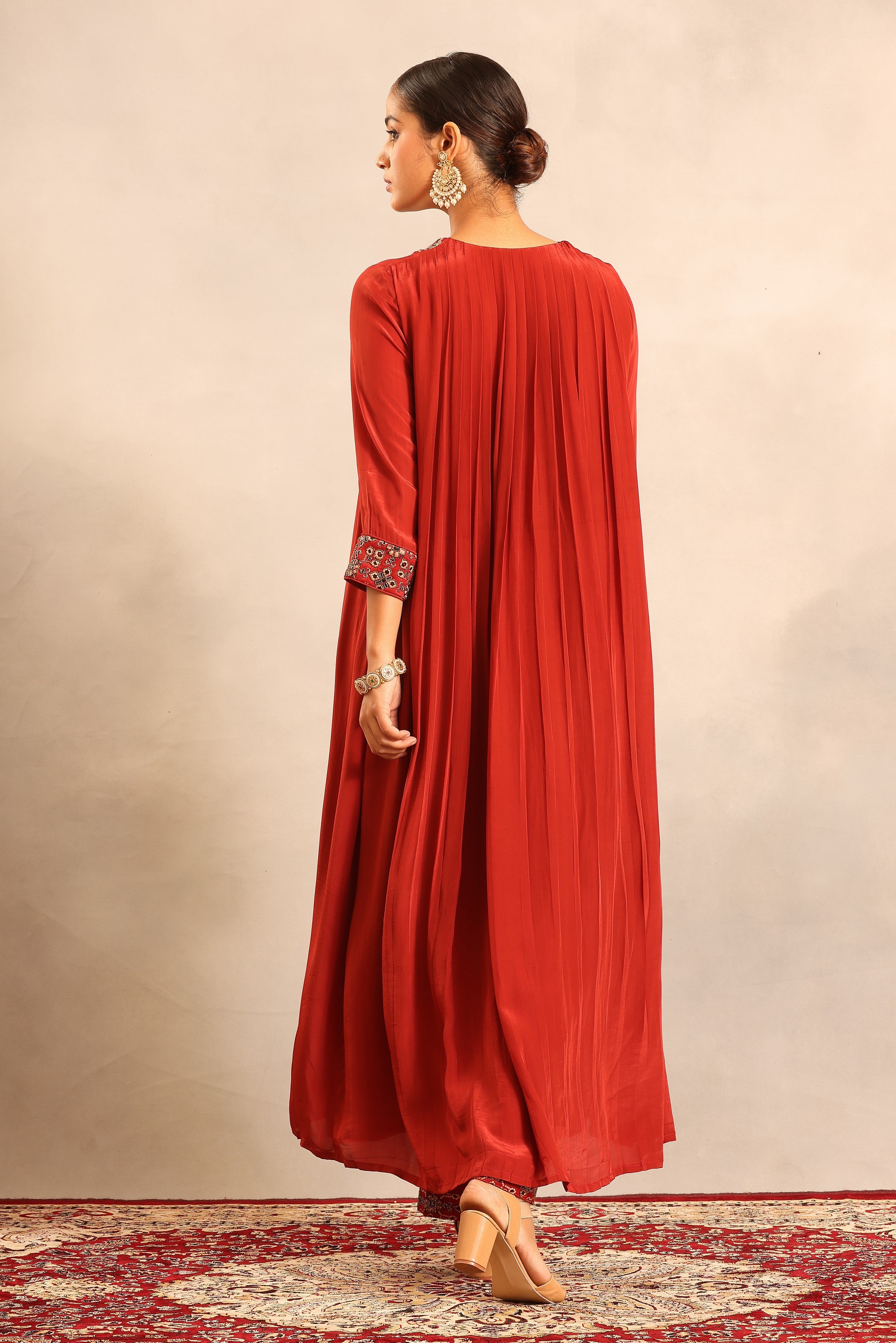 Scarlet red V neck gathered kurta with pants