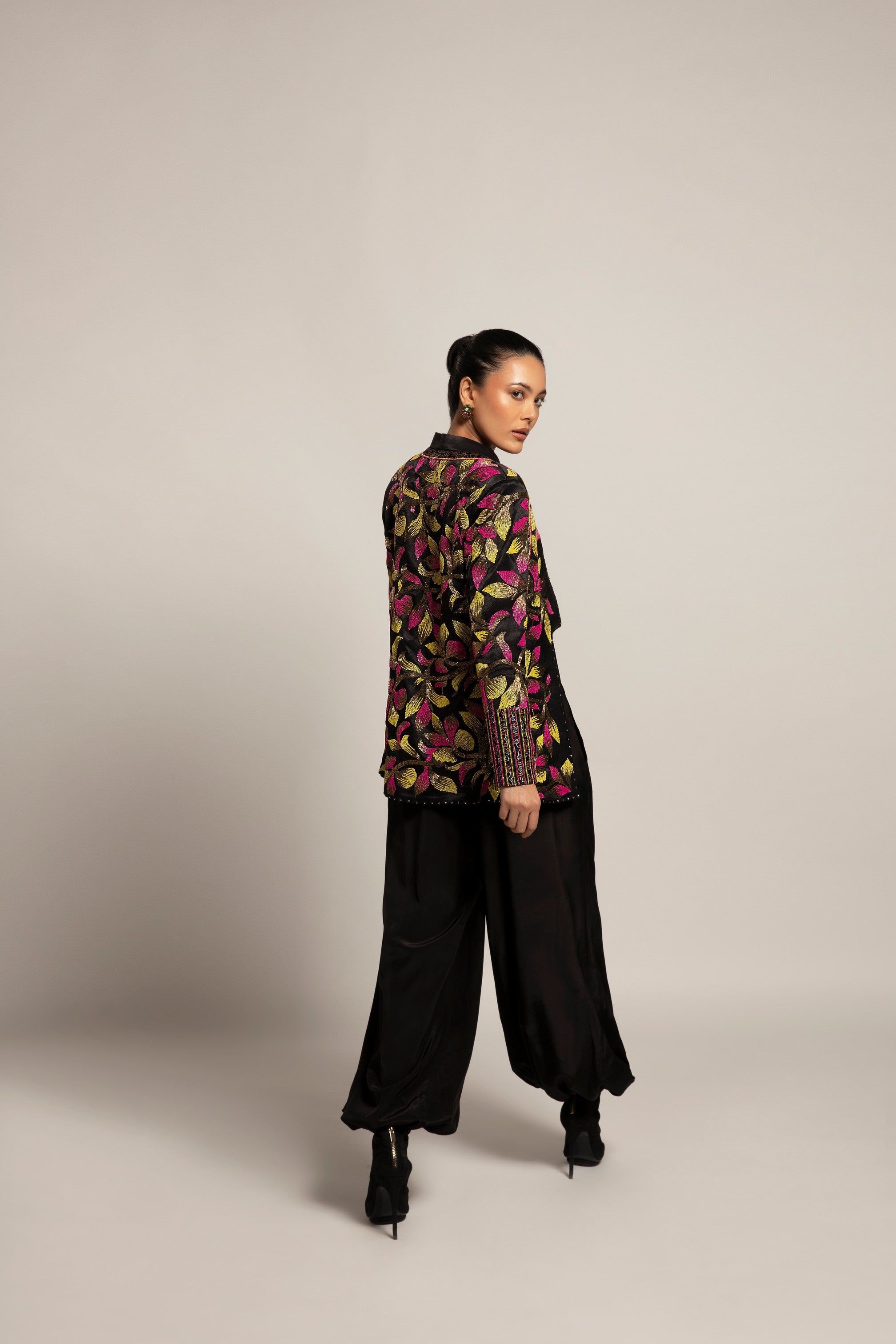 Tantalizing Black bralet & tentom jacket with Jet black harem pants