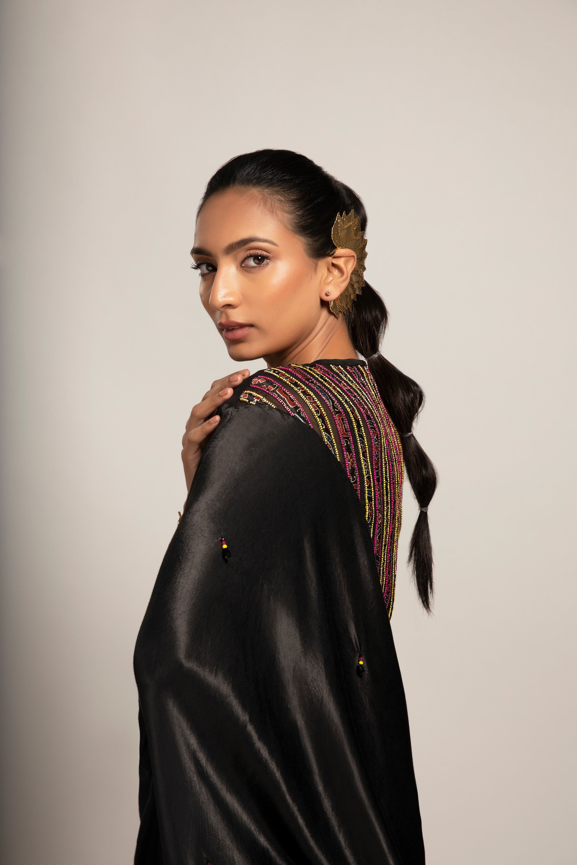 Fetching black Kaaftan