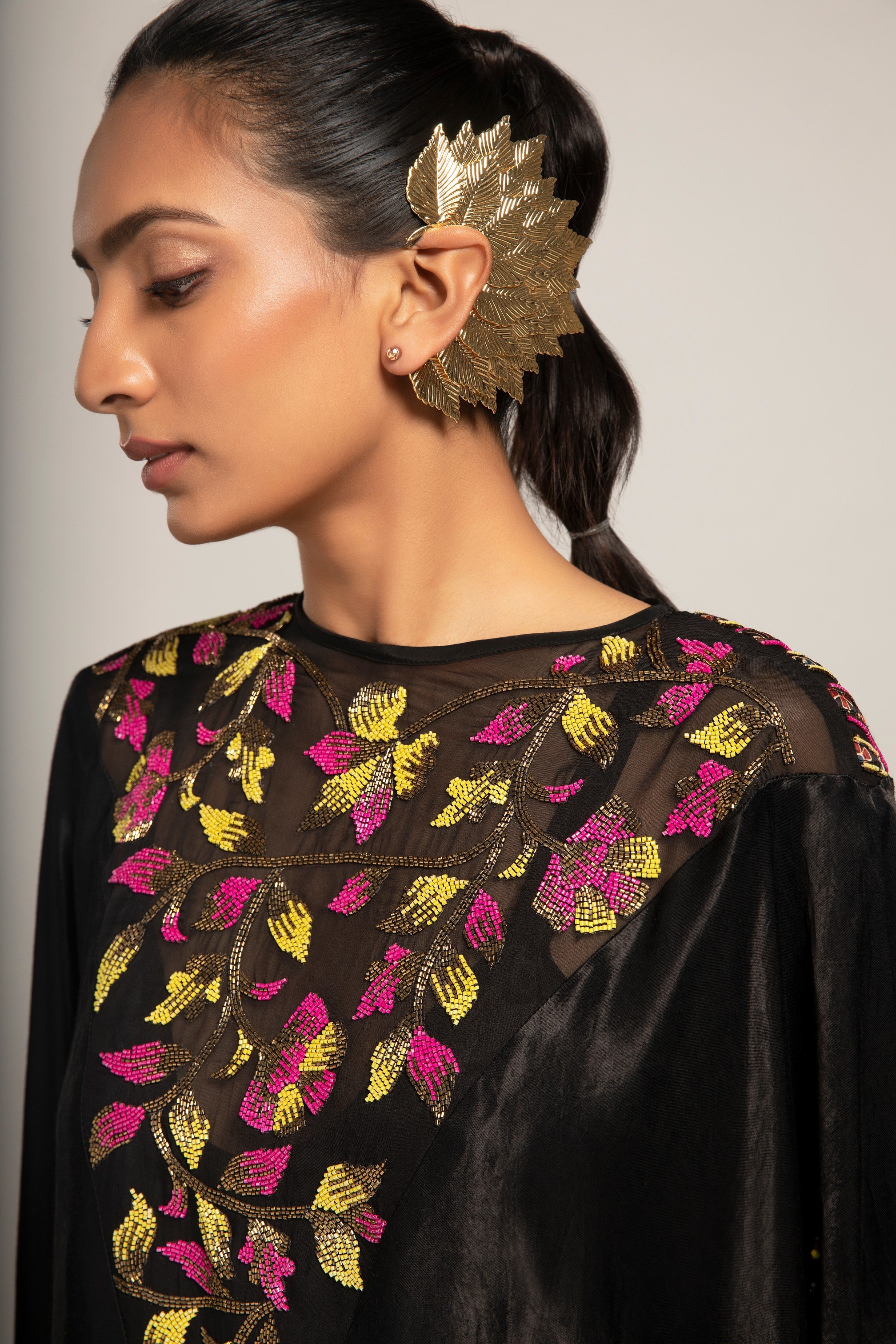 Fetching black Kaaftan