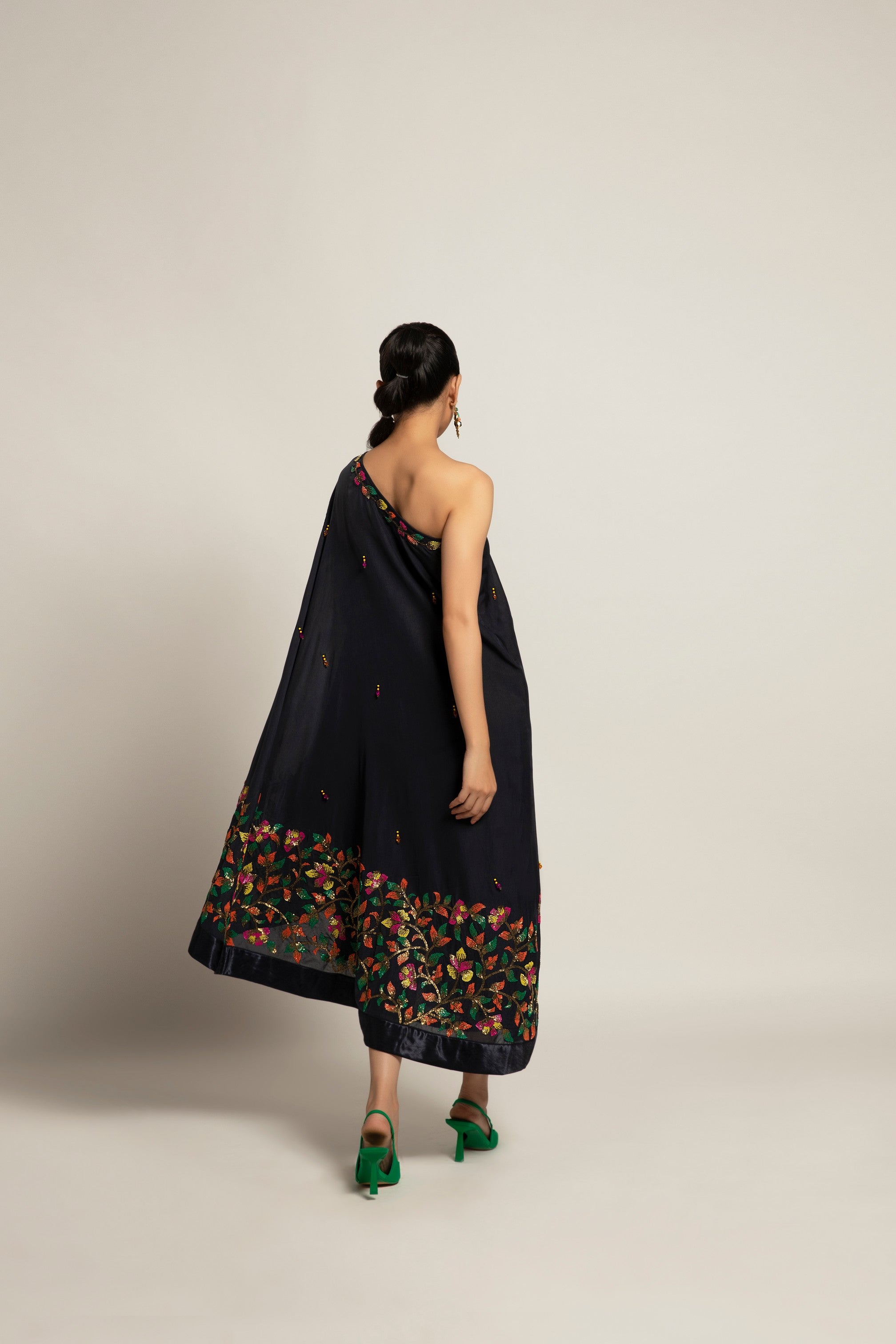 Enticing Deep blue kaaftan