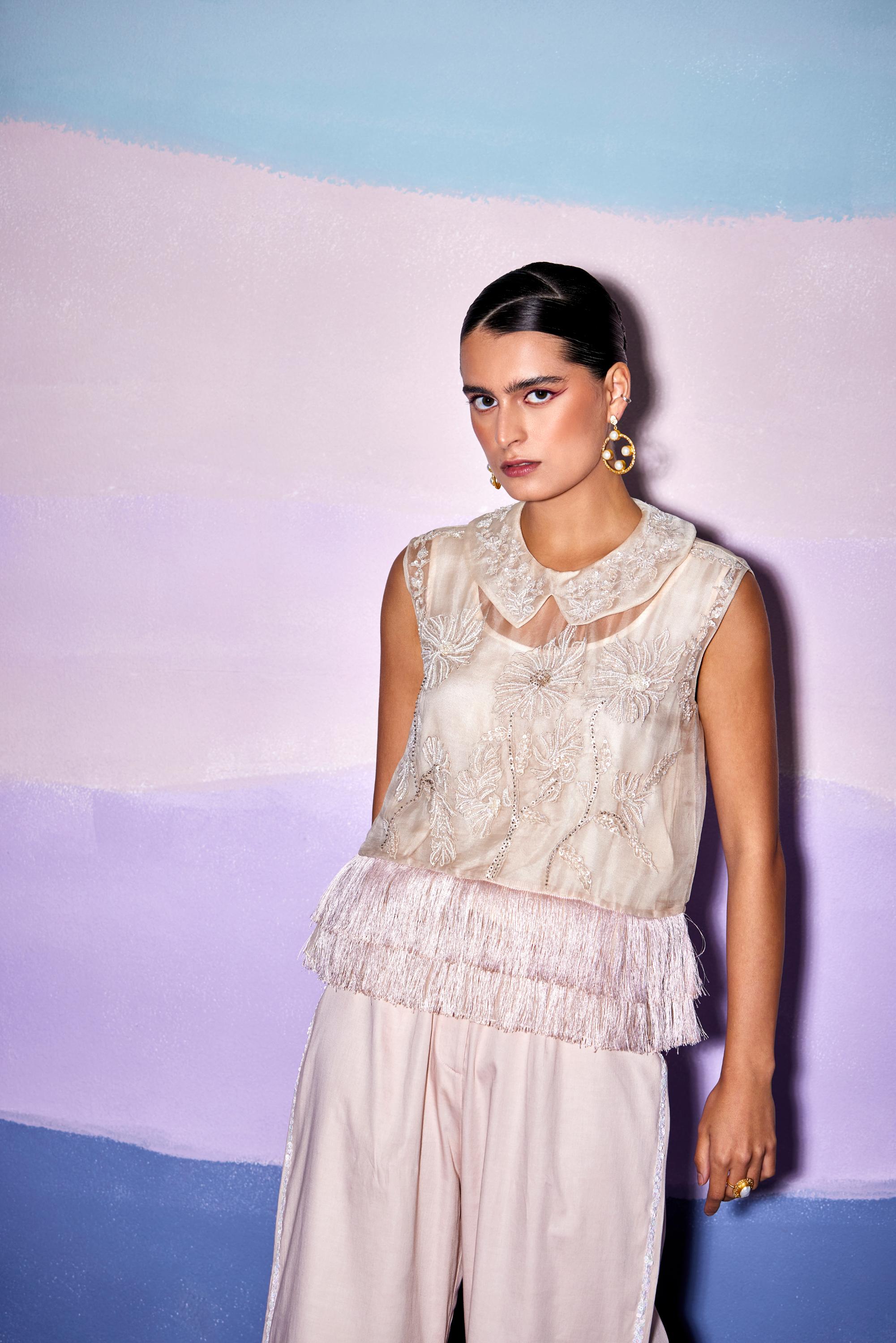 PETER COLLAR FRILLED TOP