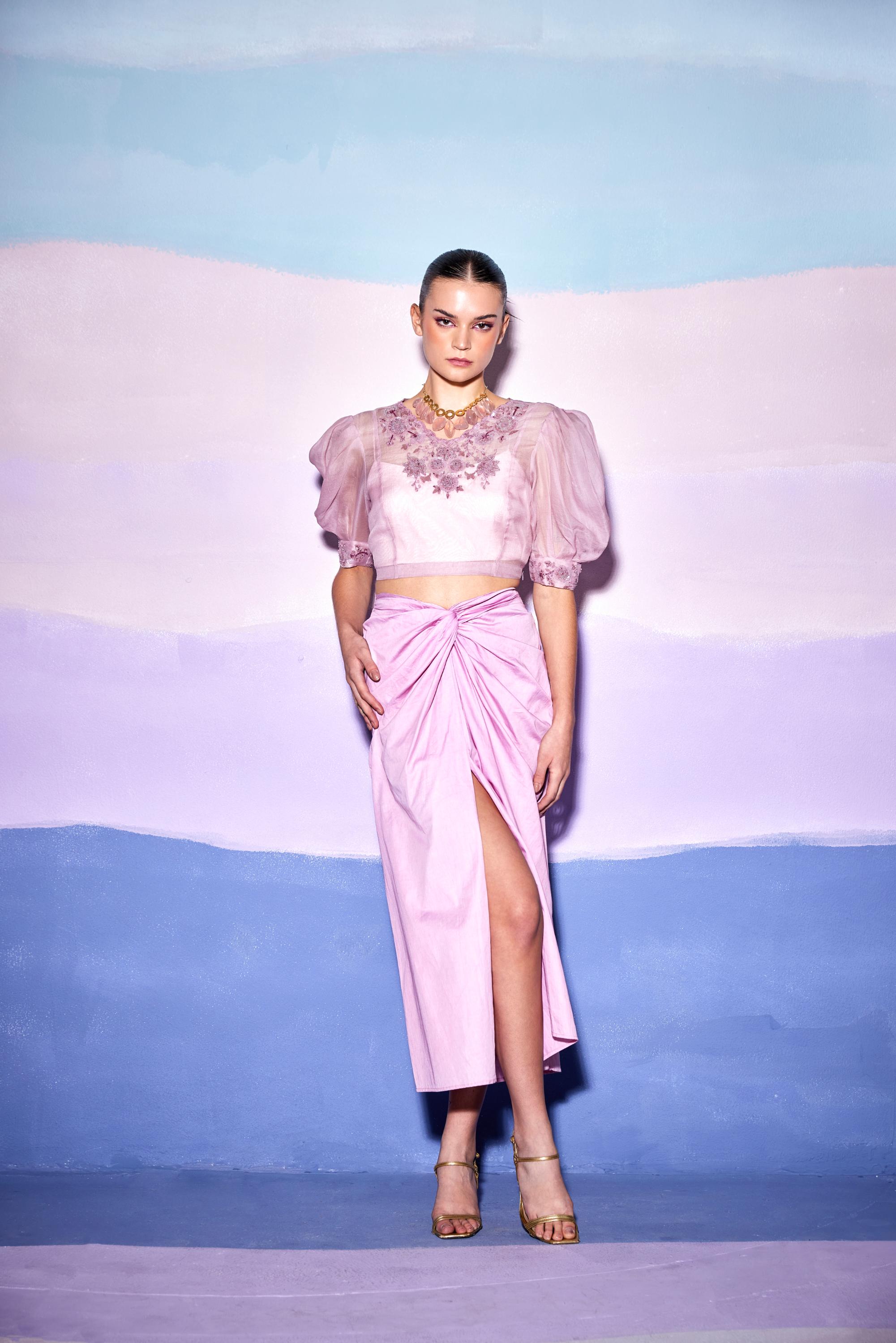 FRONT FRILL TOP
