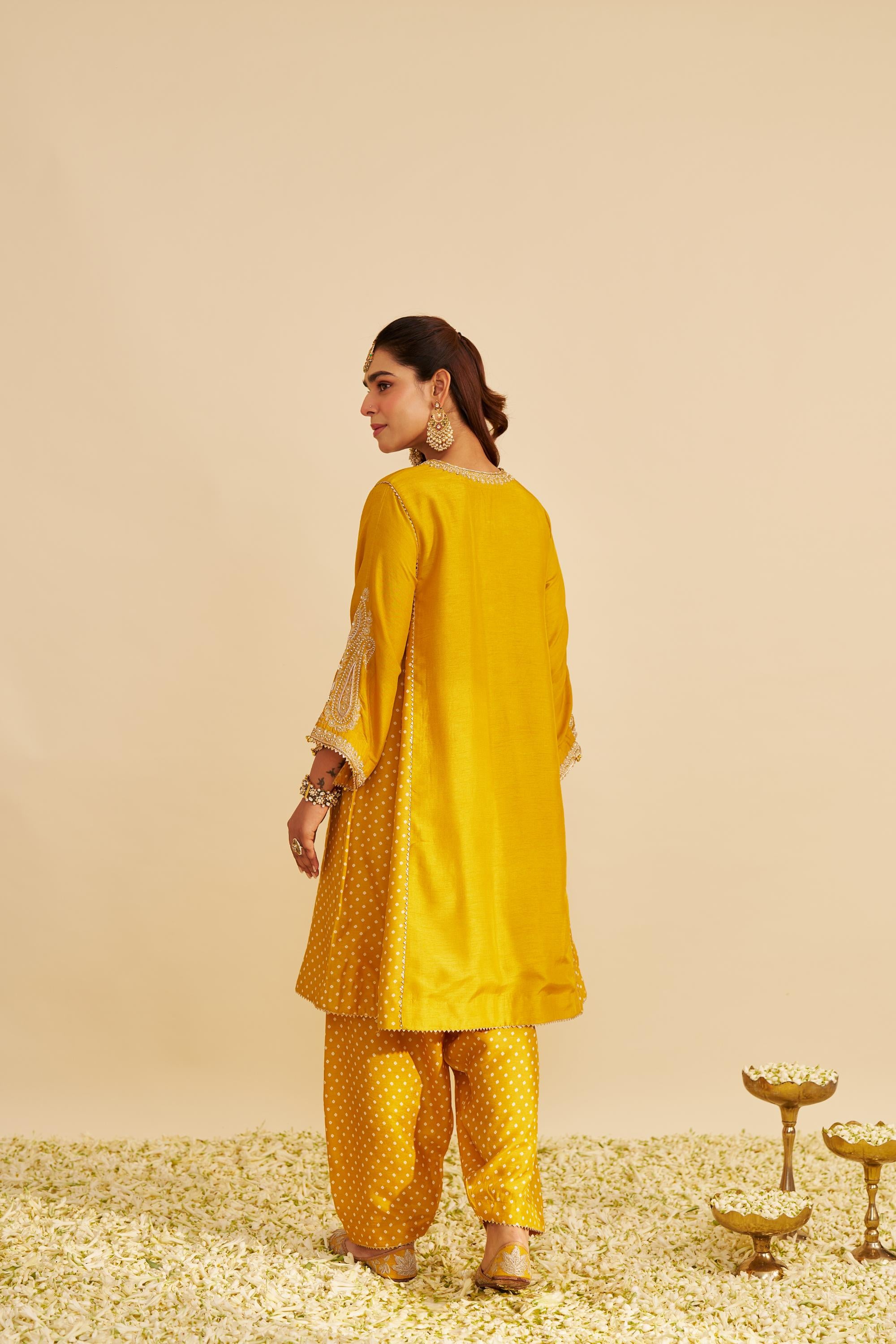 JERIAH - SHORT CHAUGA WITH SALWAR