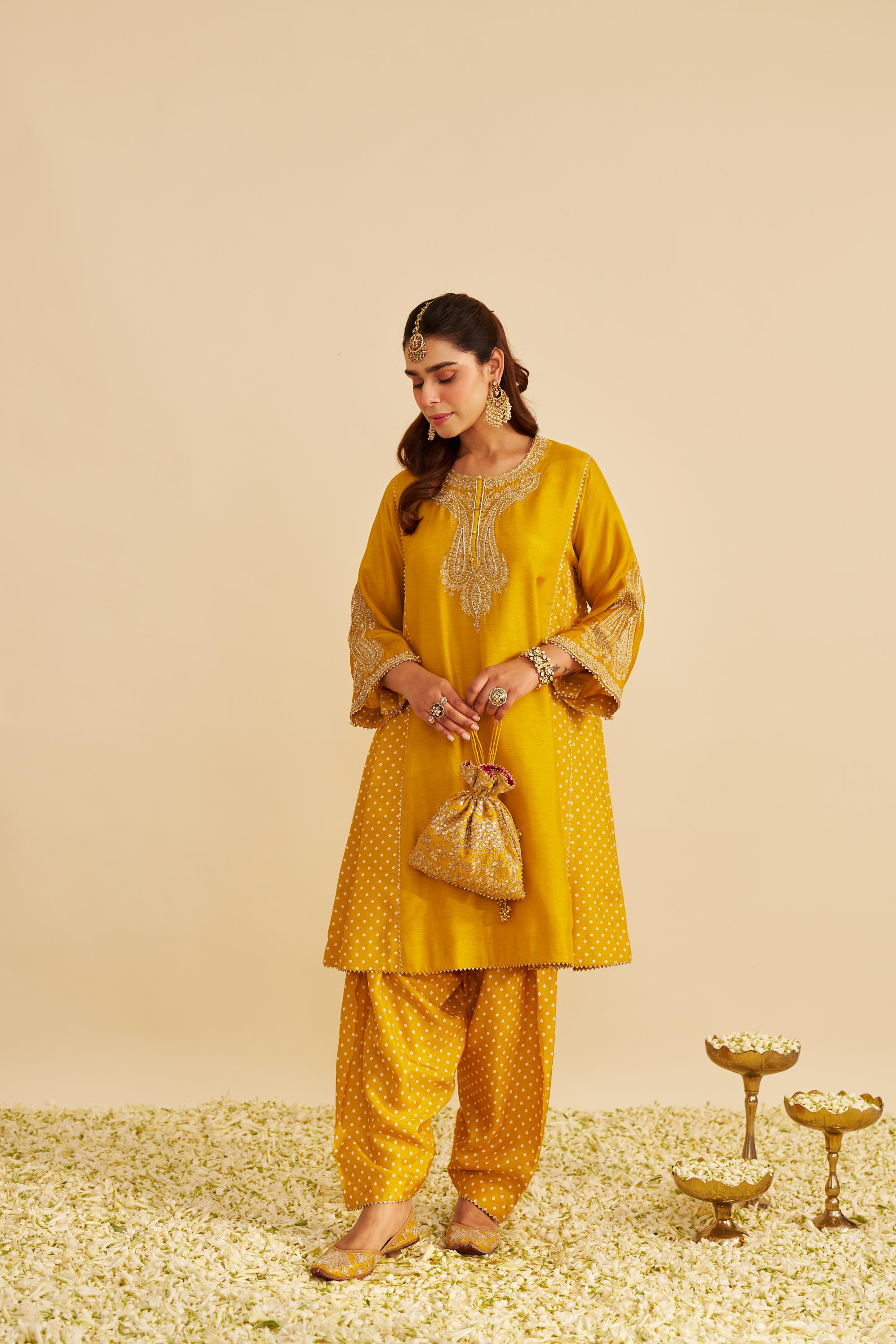 JERIAH - SHORT CHAUGA WITH SALWAR
