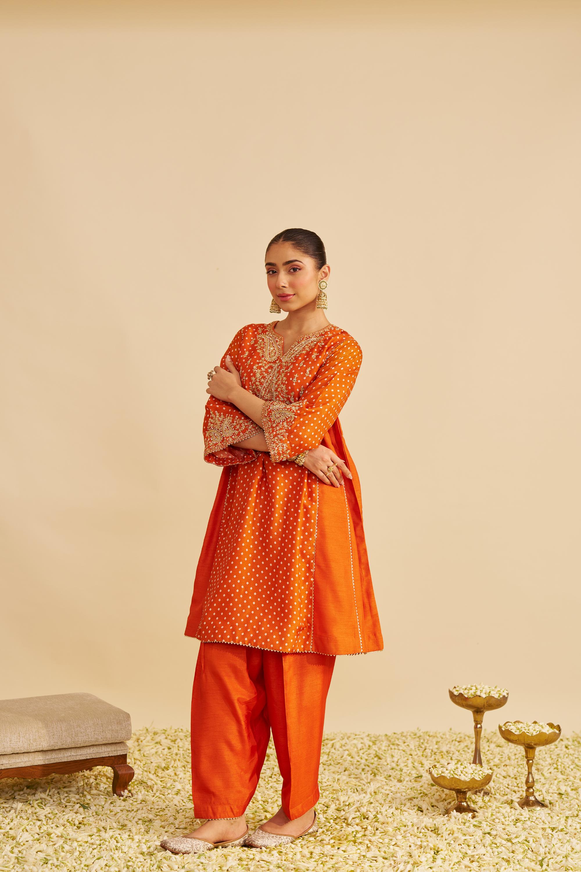 KAYRA - SHORT GATHERED CHAUGA WITH SALWAR