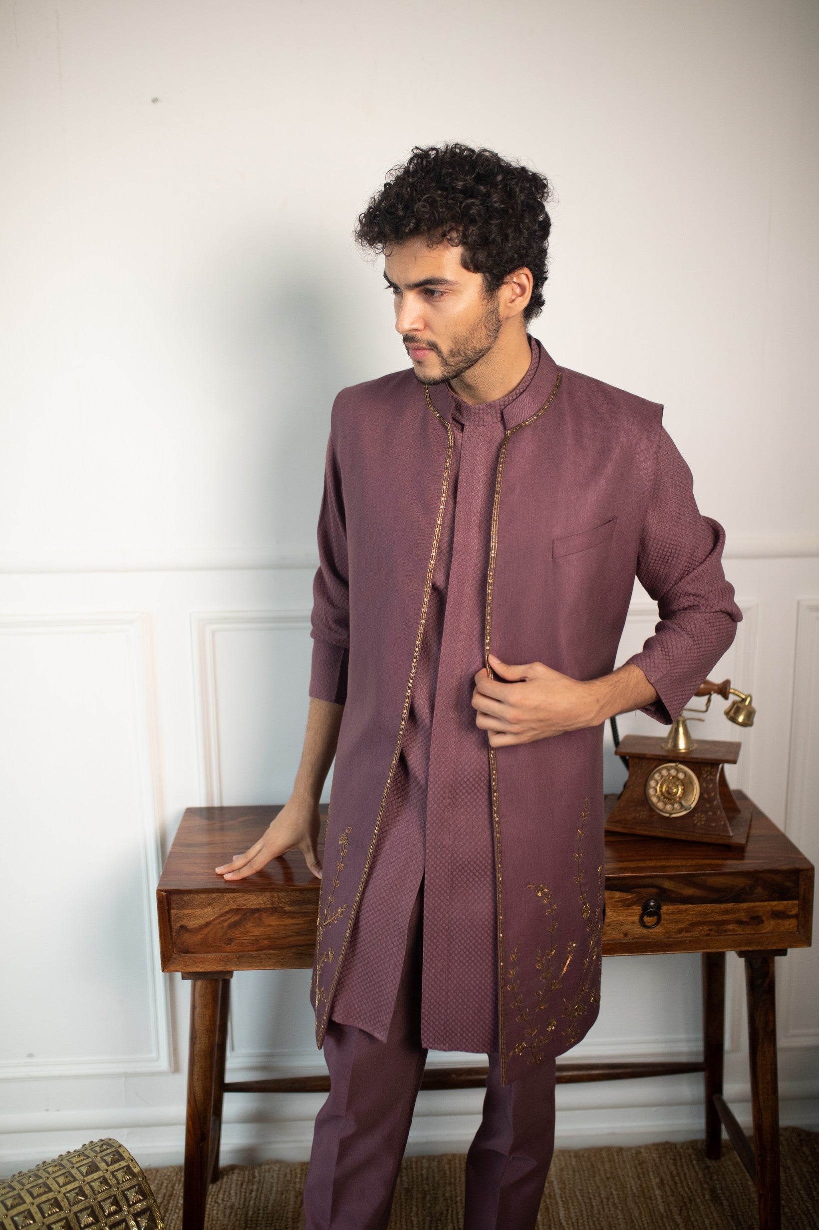 Devine marsala shrug set