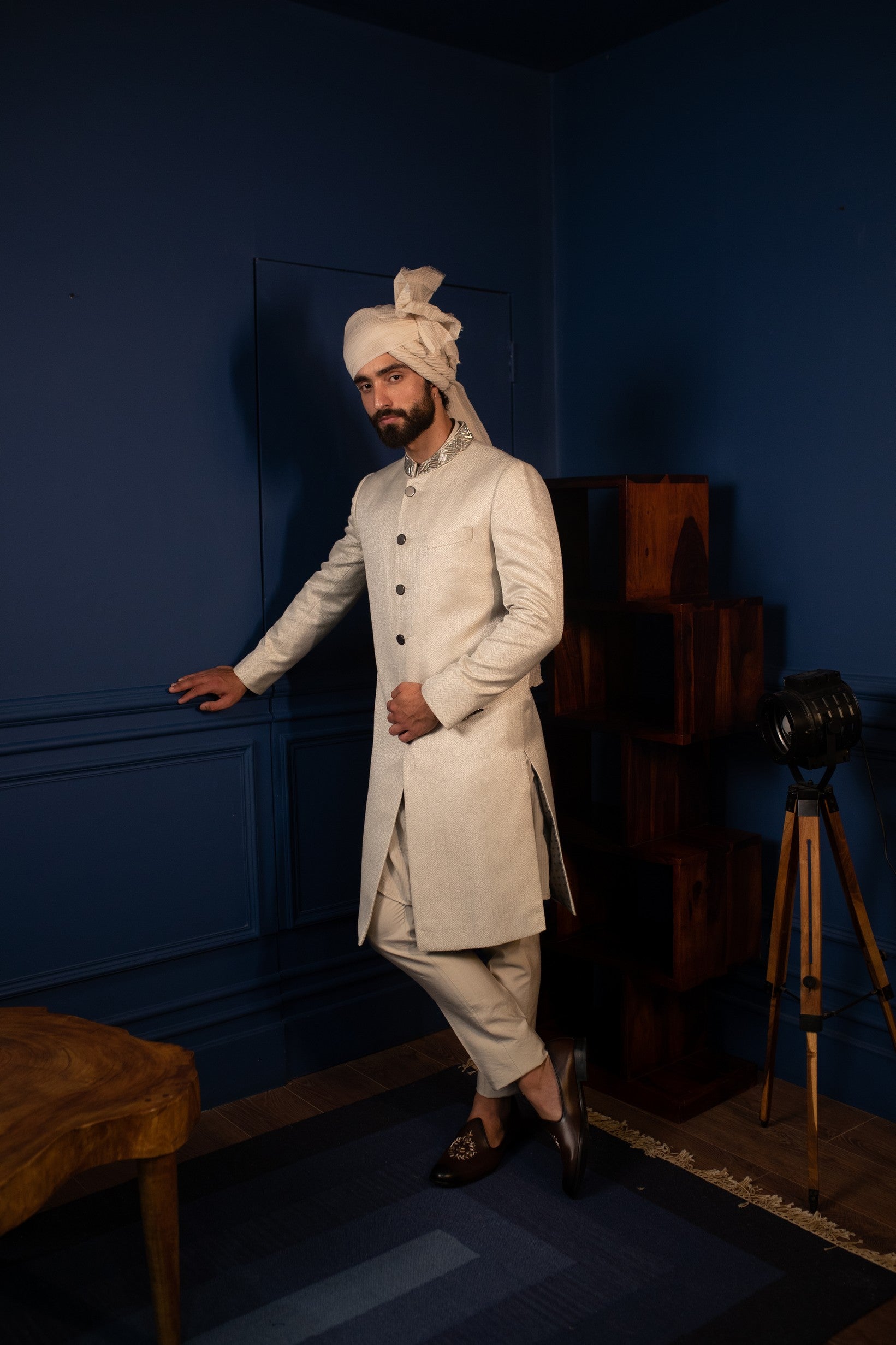 Sharp chevron sherwani