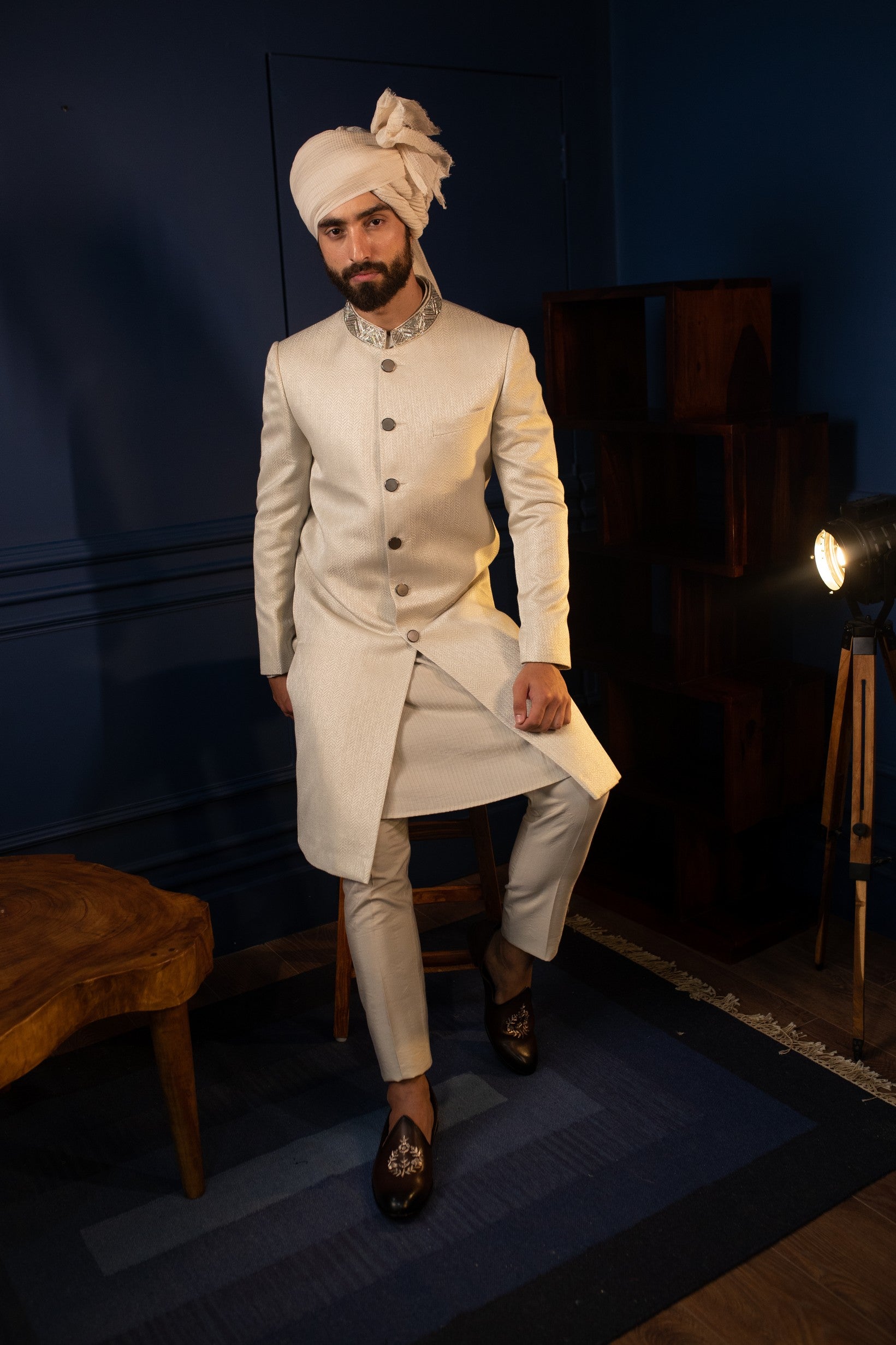 Sharp chevron sherwani