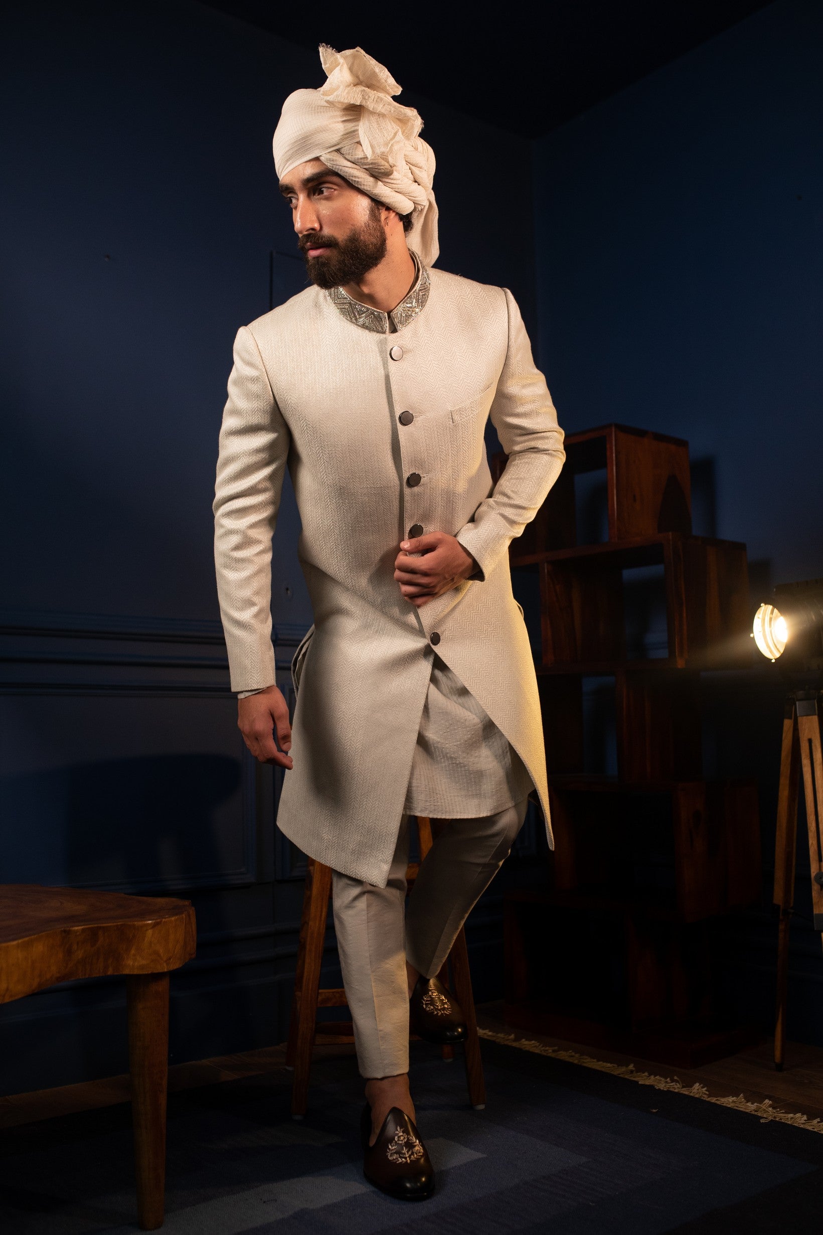 Sharp chevron sherwani
