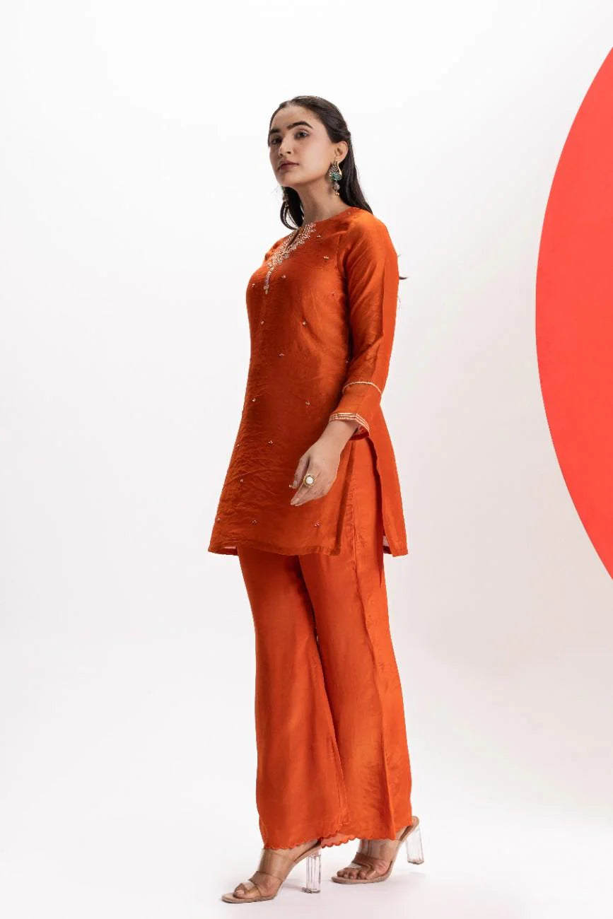 ORANGE FESTIVE 2-PIECE SET