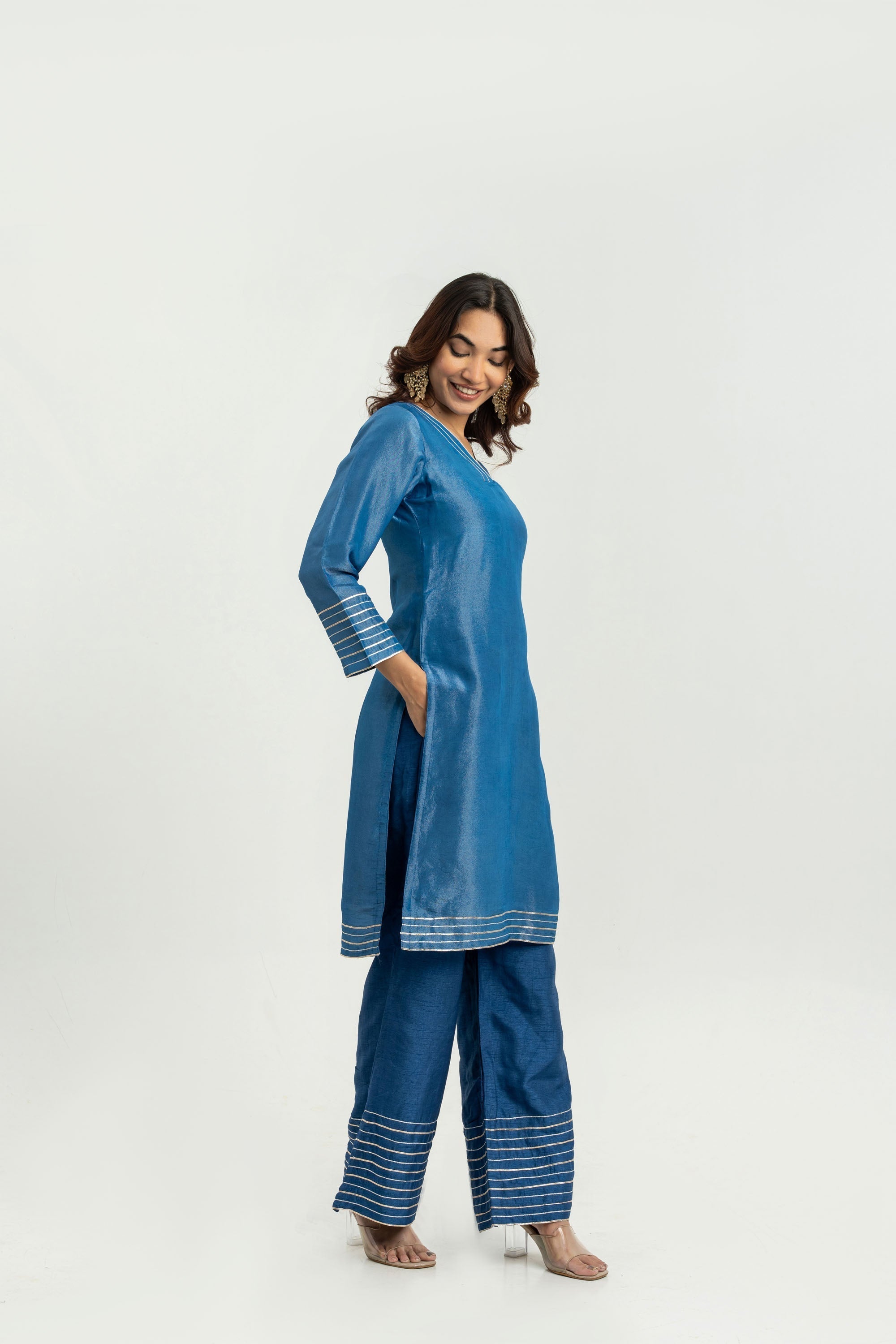 BLUE ZARI TUNIC SET