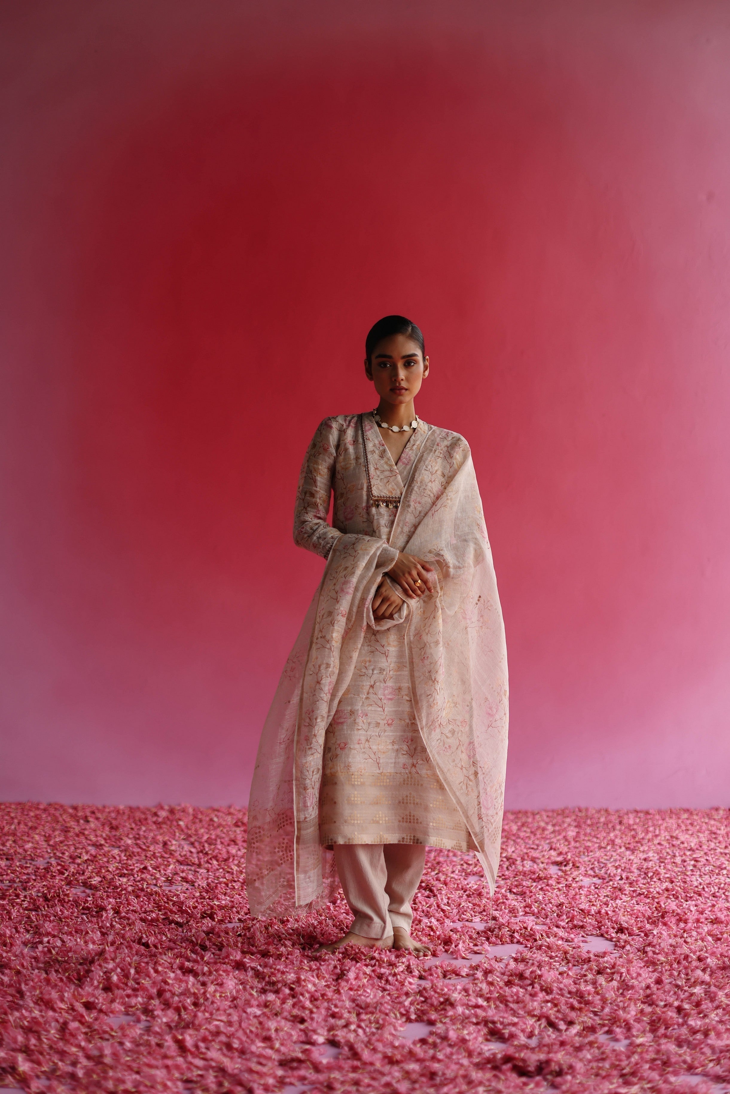 Gulbag : Garden of roses