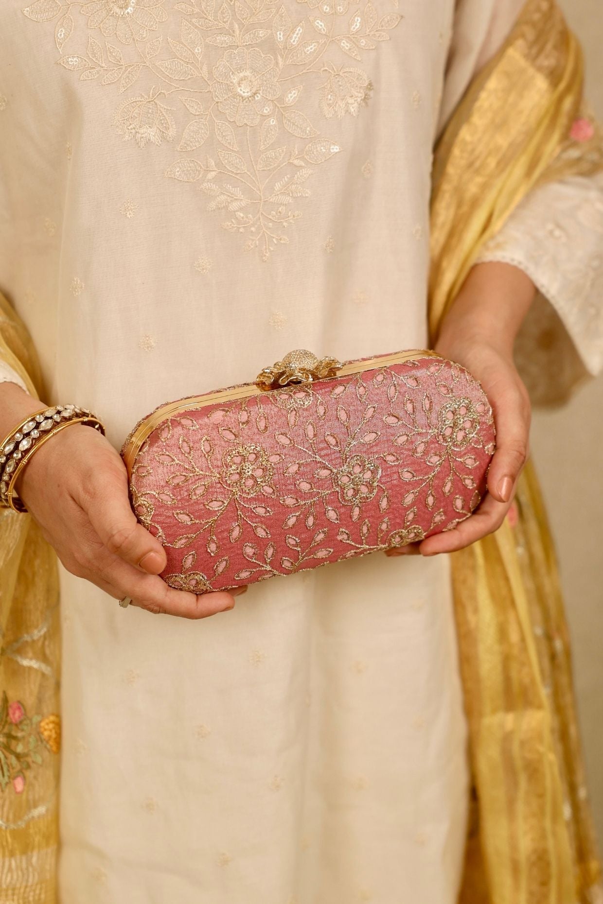 Tarang cutwork Capsule clutch - Pink