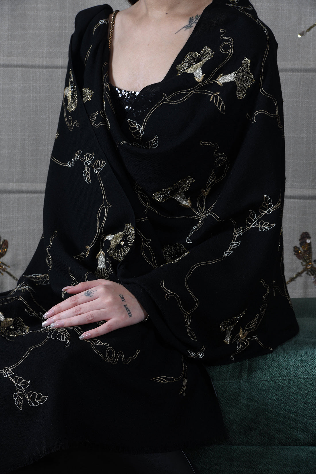 The Midnight Aurelia | Embroidered Fine Merino Stole